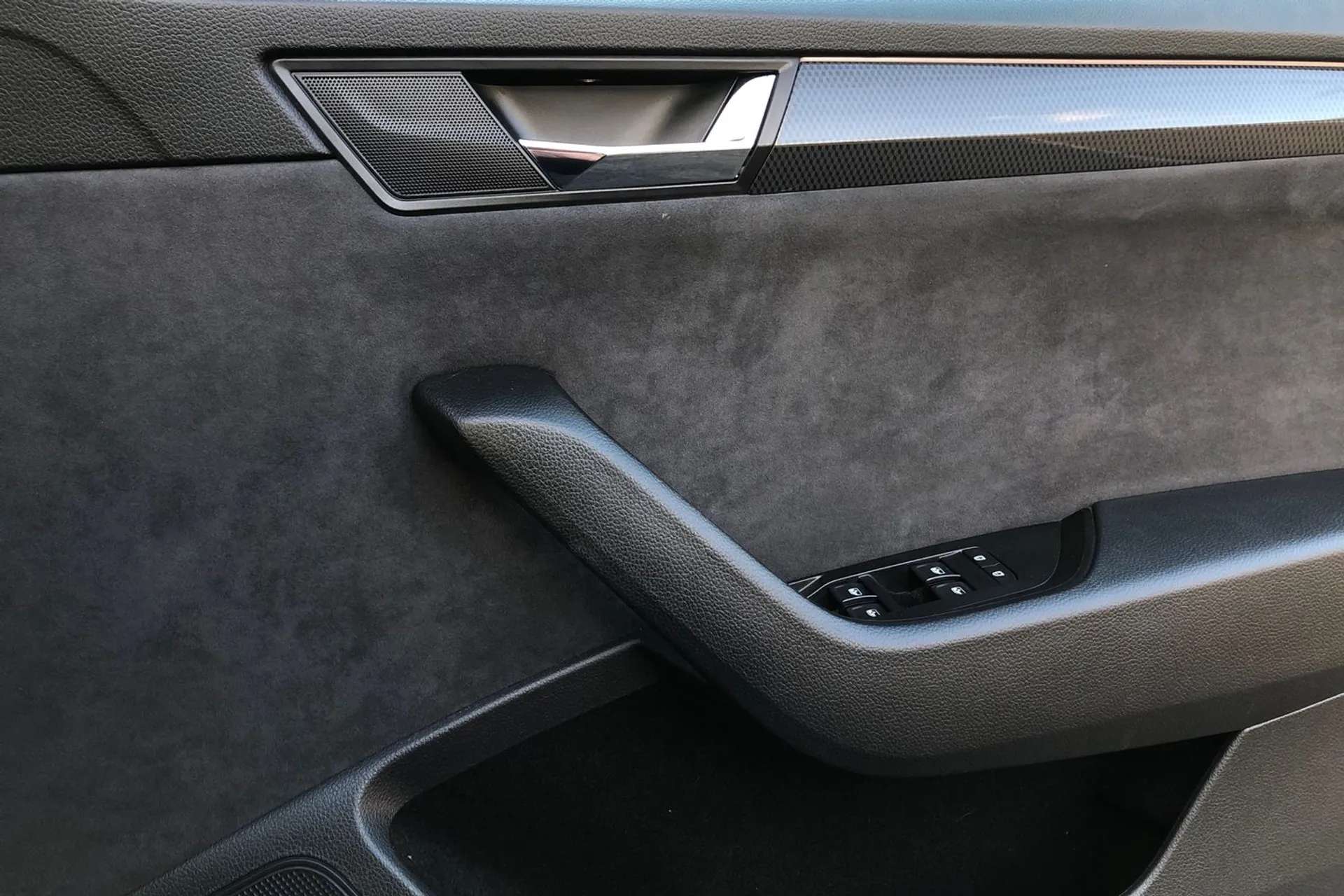 2019 SKODA SUPERB 2019 SKODA SUPERB