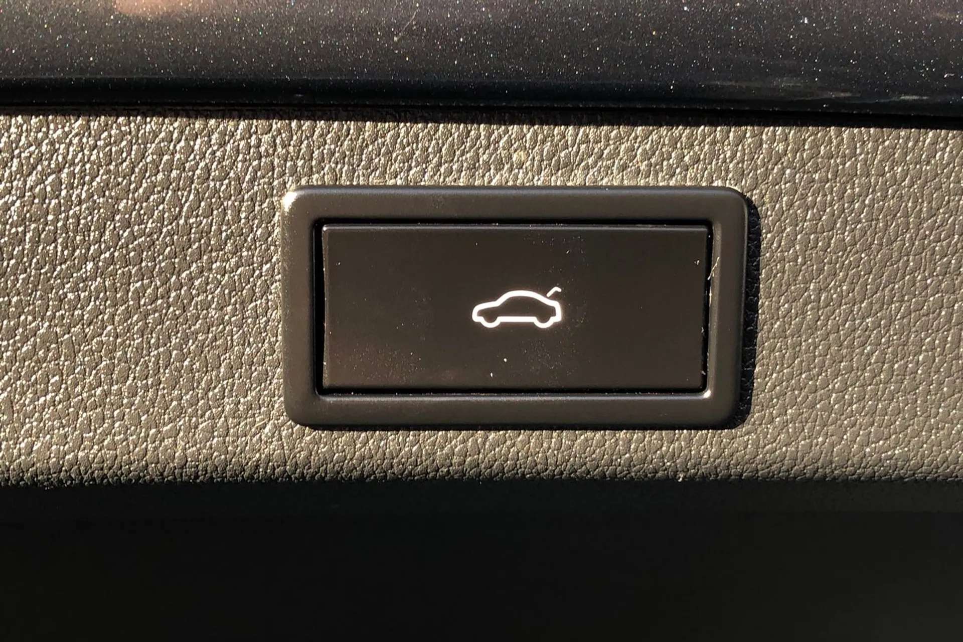 2019 SKODA SUPERB 2019 SKODA SUPERB