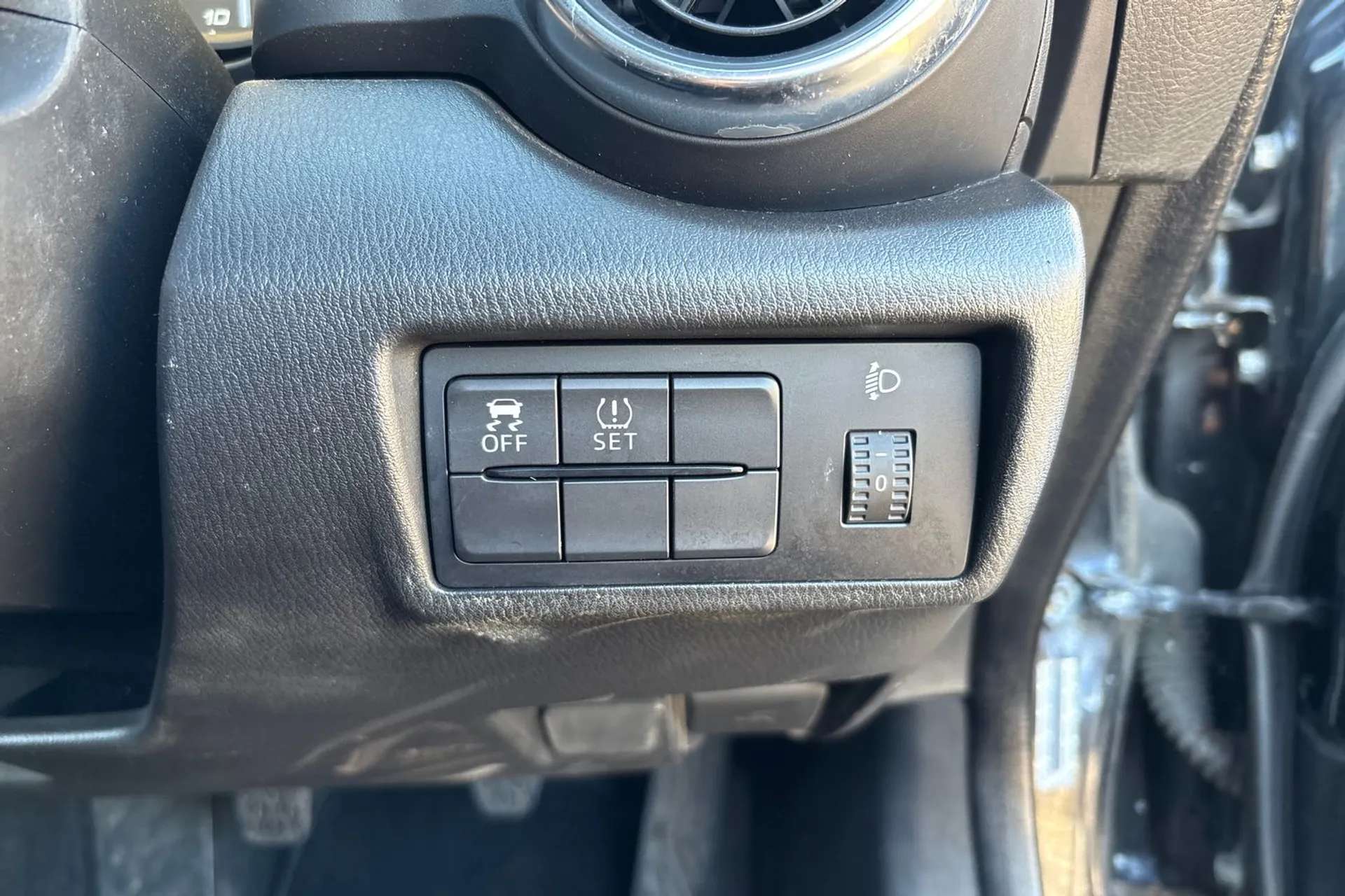 2017 FIAT 124 SPIDER 2017 FIAT 124 SPIDER