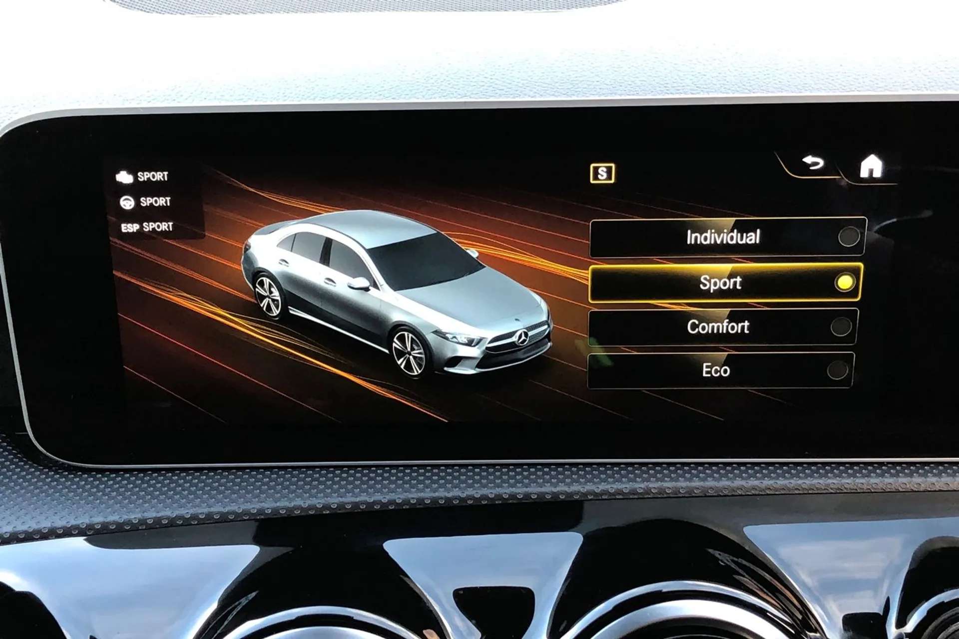 2019 MERCEDES-BENZ A CLASS 2019 MERCEDES-BENZ A CLASS