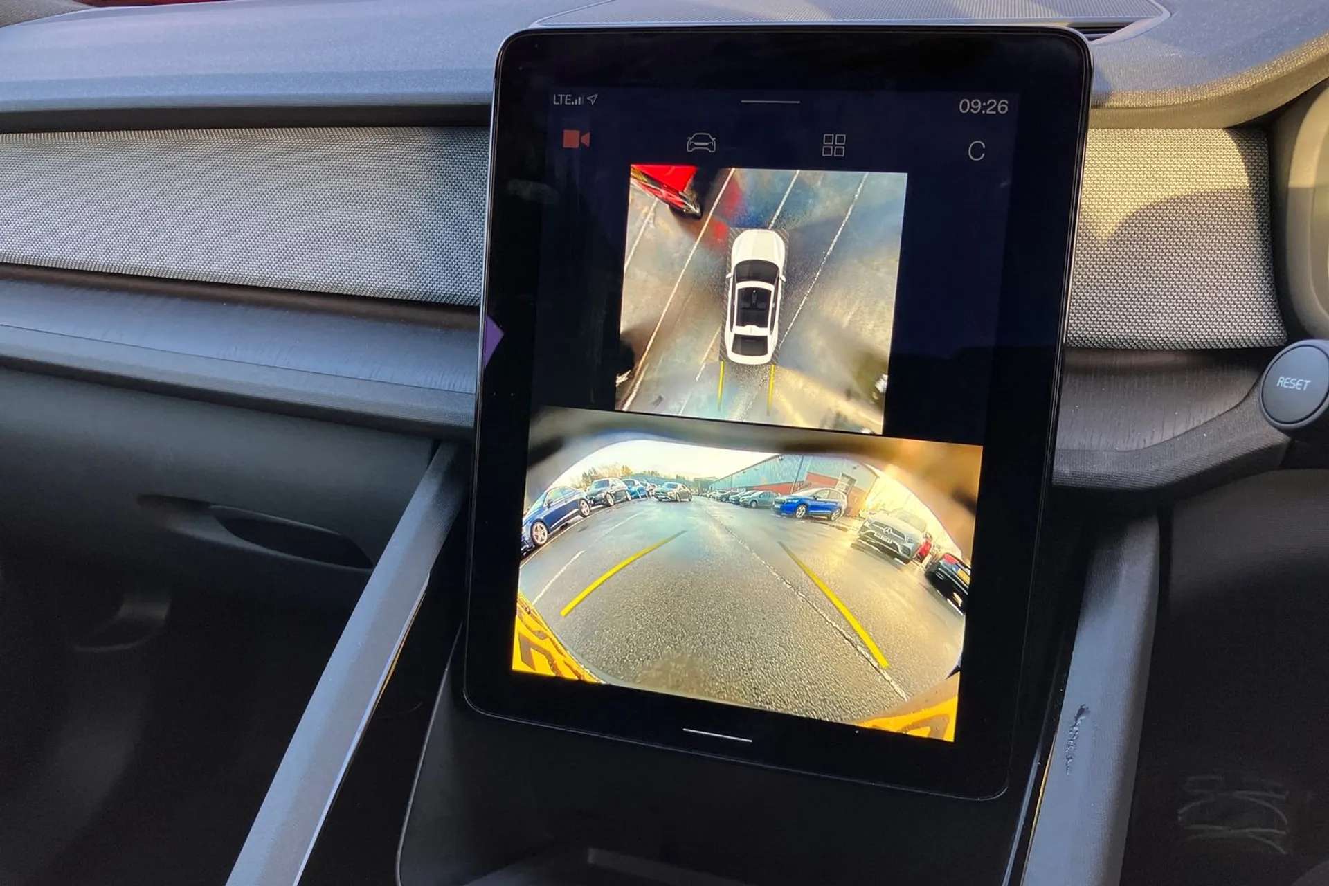 2025 POLESTAR 2 2025 POLESTAR 2