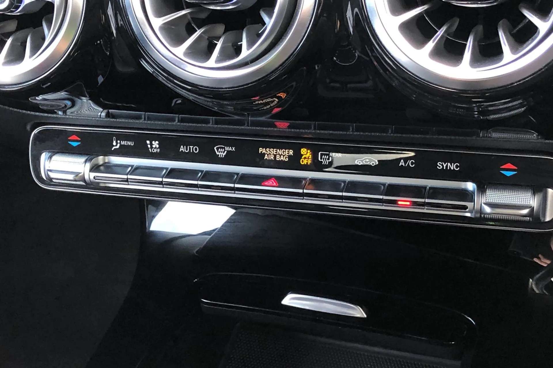 2022 MERCEDES-BENZ A CLASS 2022 MERCEDES-BENZ A CLASS