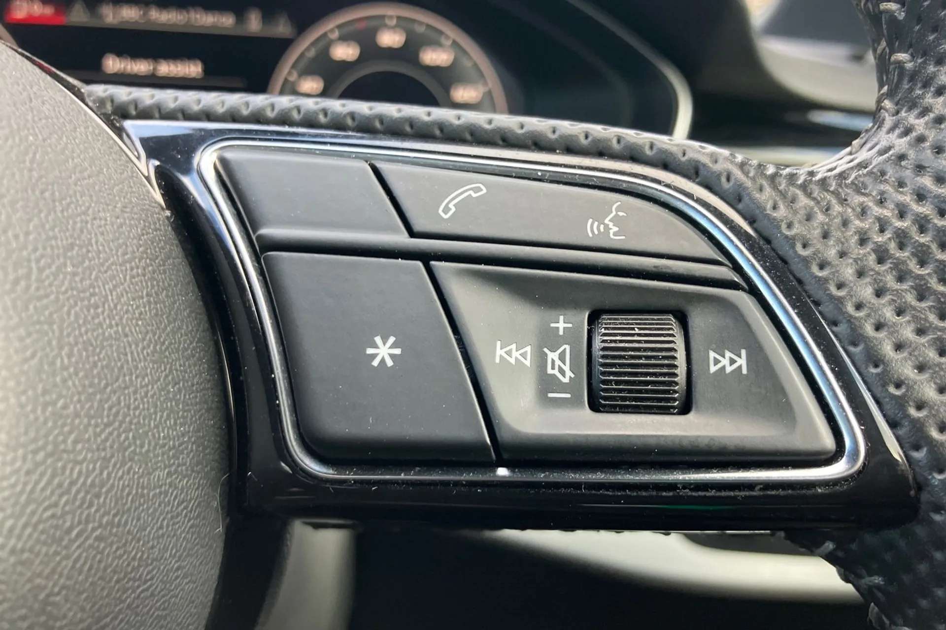 2020 AUDI A4 2020 AUDI A4