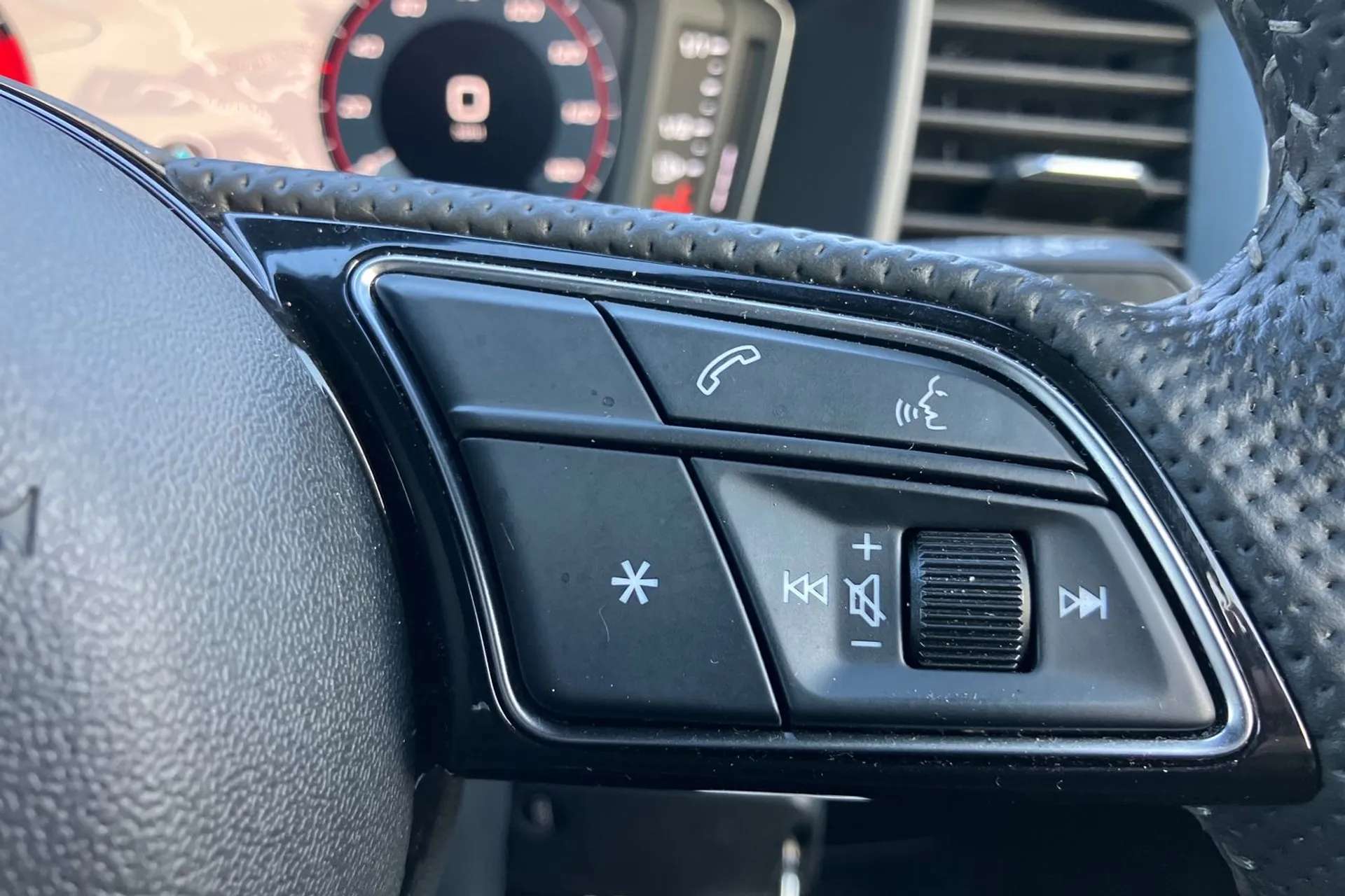 2020 AUDI A1 2020 AUDI A1