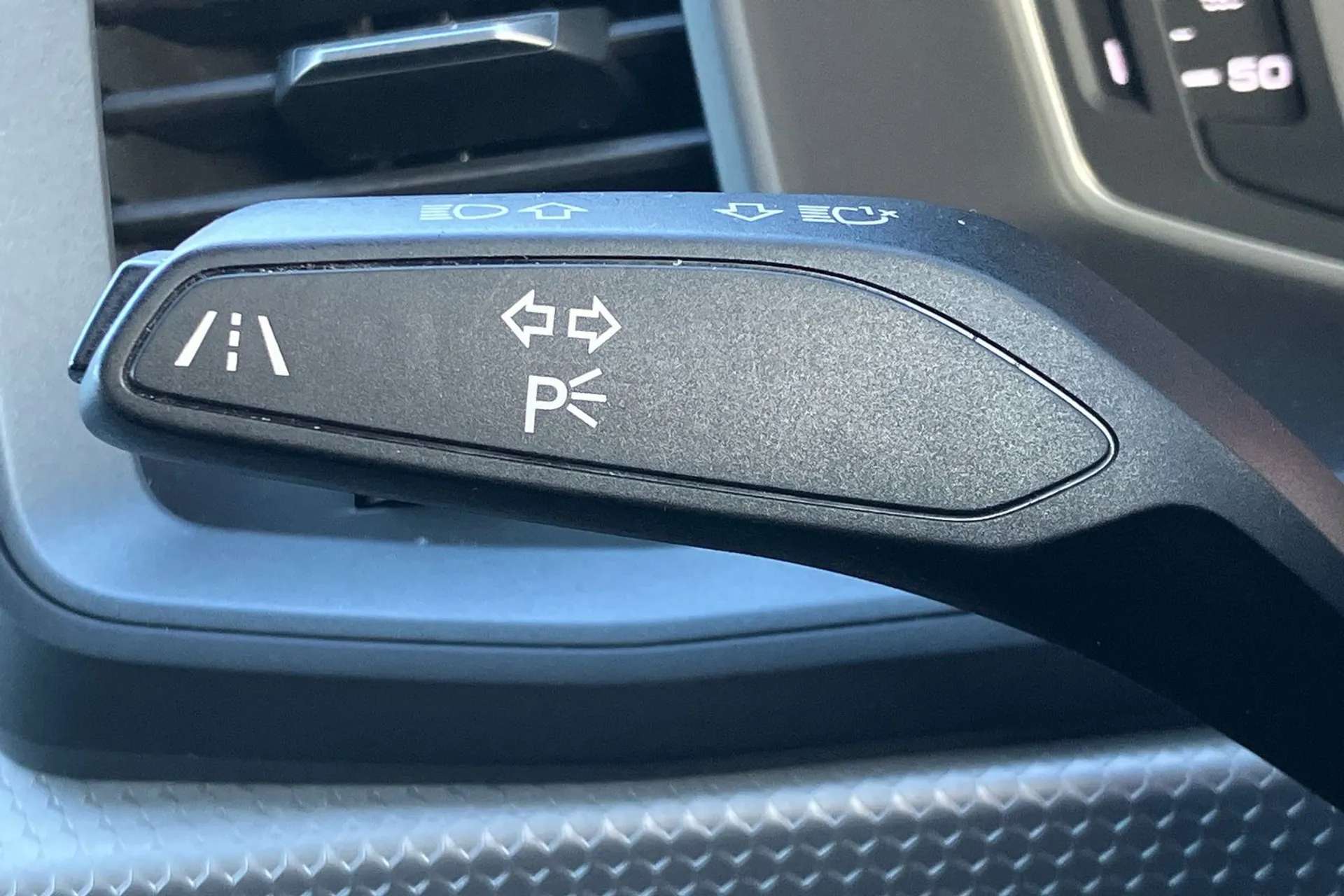 2020 AUDI A1 2020 AUDI A1