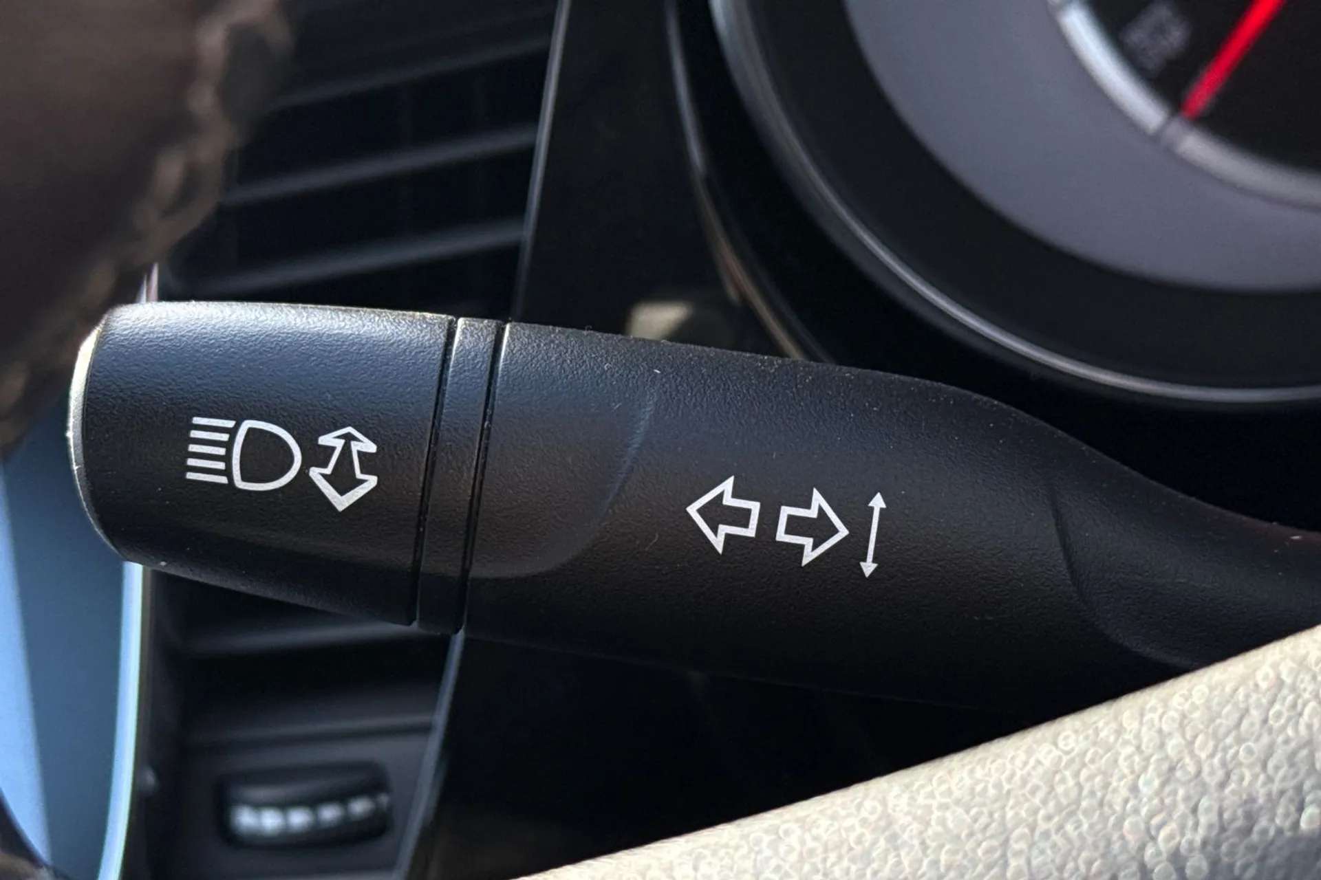 2019 VAUXHALL ASTRA 2019 VAUXHALL ASTRA