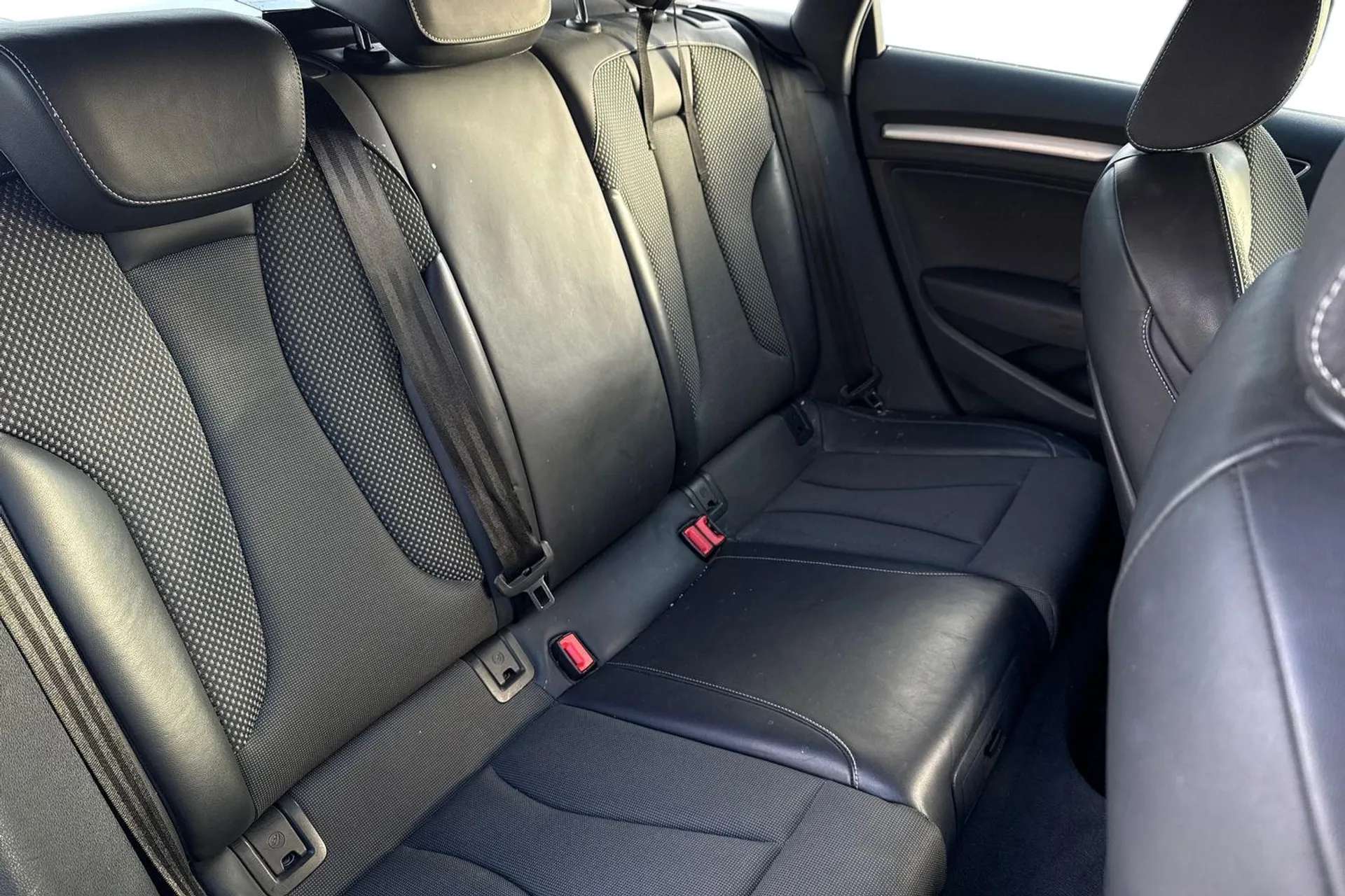 2016 AUDI A3 2016 AUDI A3