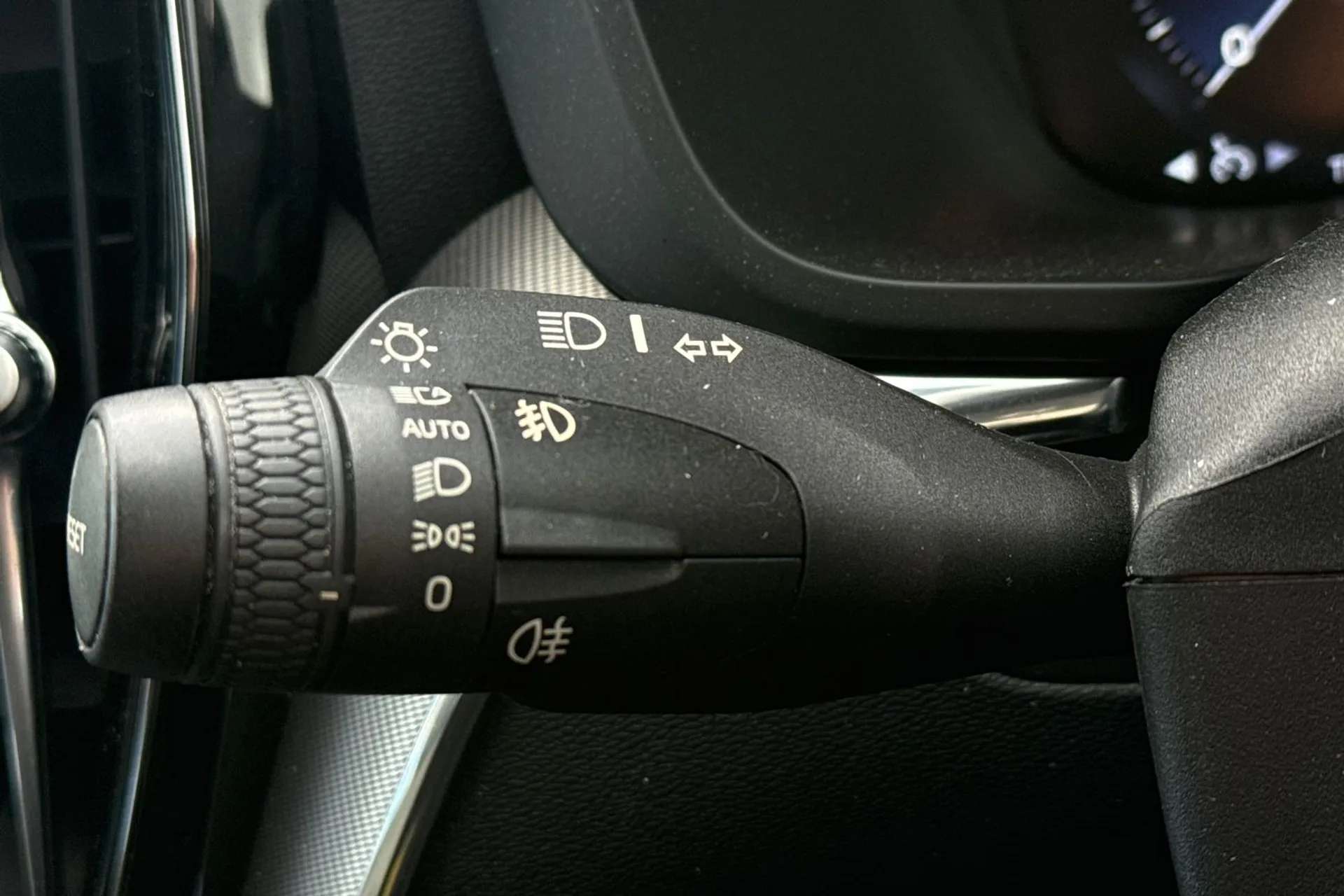 2019 VOLVO XC60 2019 VOLVO XC60