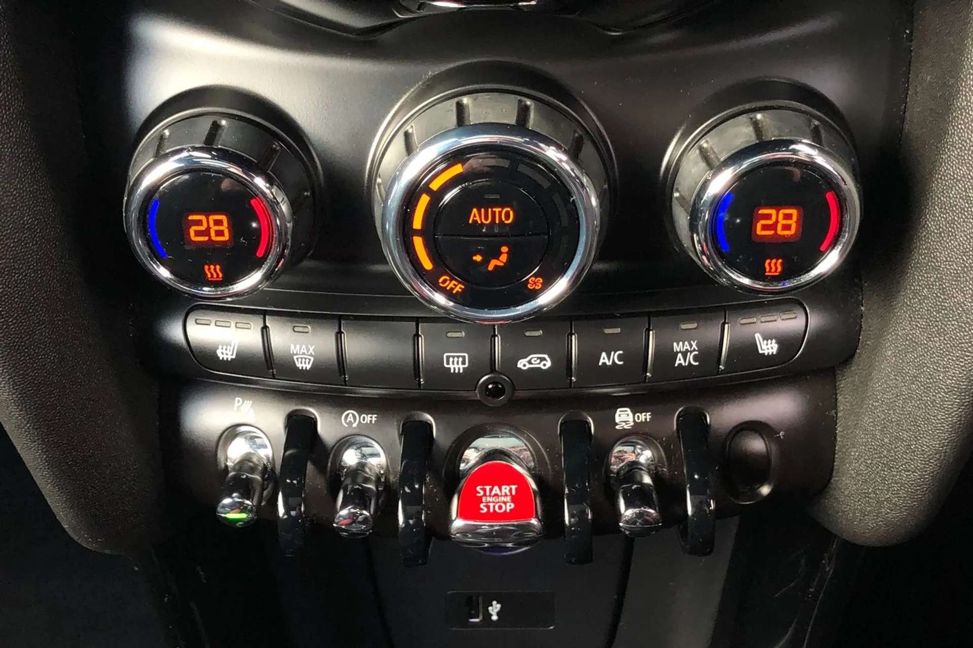 2019 MINI HATCH 2019 MINI HATCH