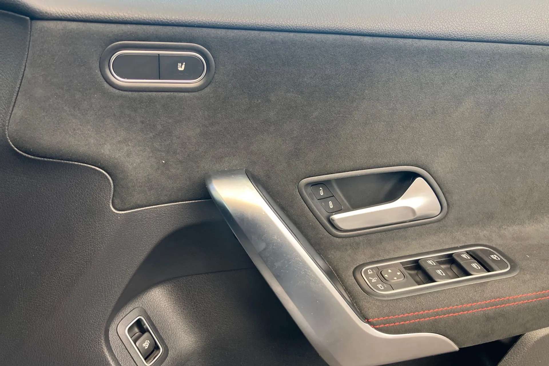 2021 MERCEDES-BENZ A CLASS 2021 MERCEDES-BENZ A CLASS