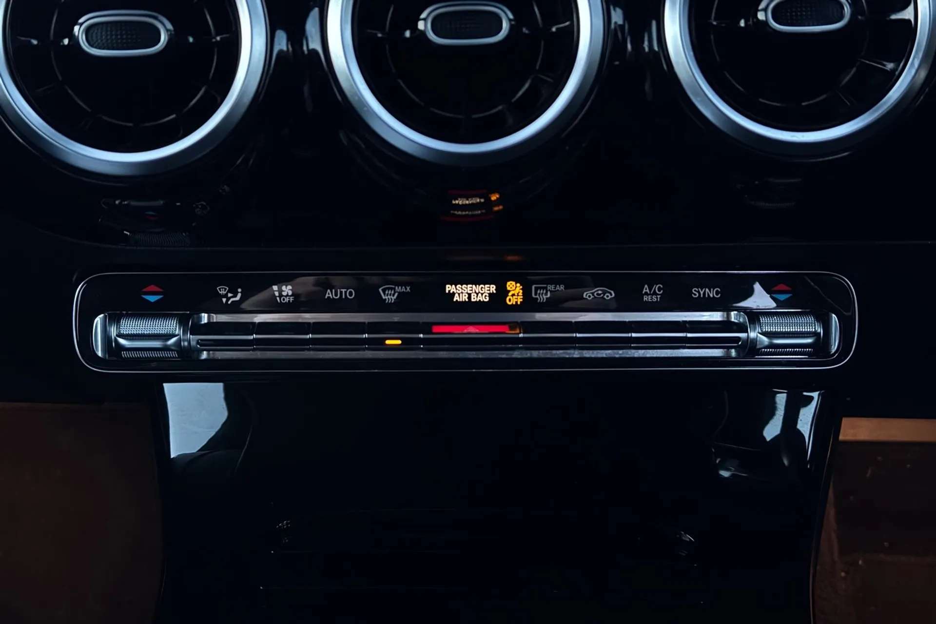 2019 MERCEDES-BENZ A CLASS 2019 MERCEDES-BENZ A CLASS