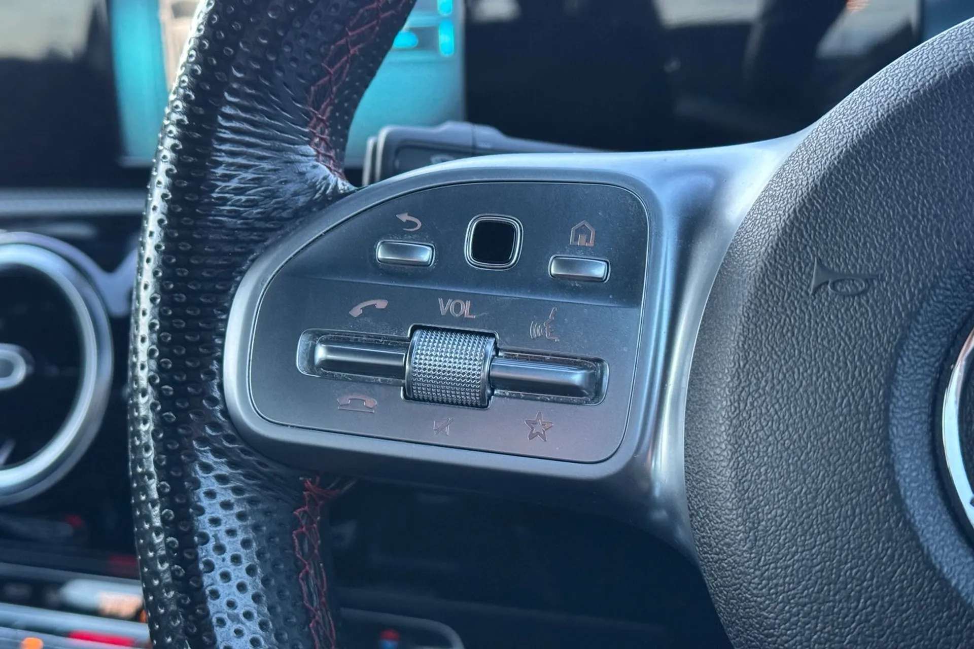 2019 MERCEDES-BENZ A CLASS 2019 MERCEDES-BENZ A CLASS