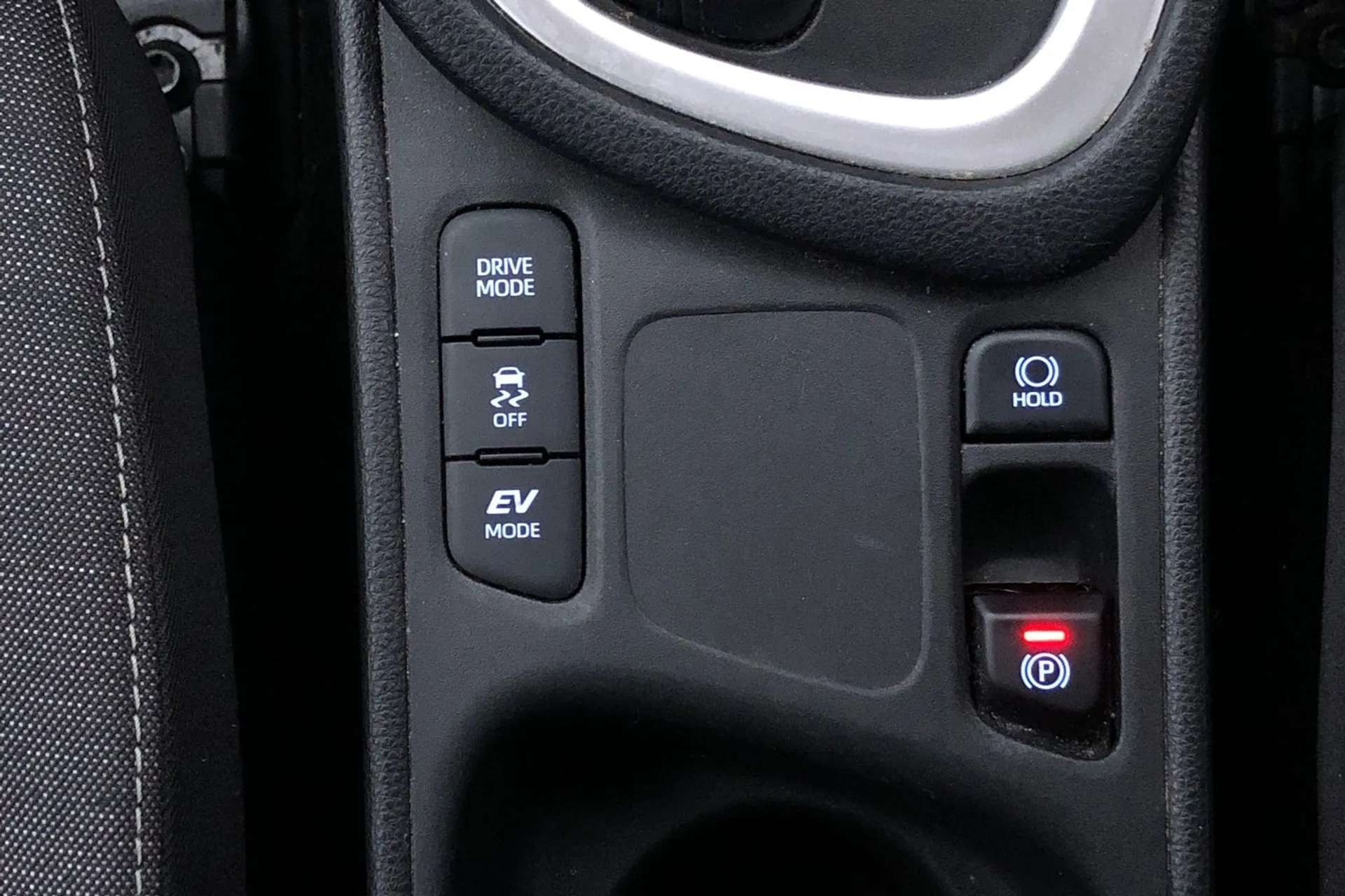 2022 TOYOTA YARIS 2022 TOYOTA YARIS