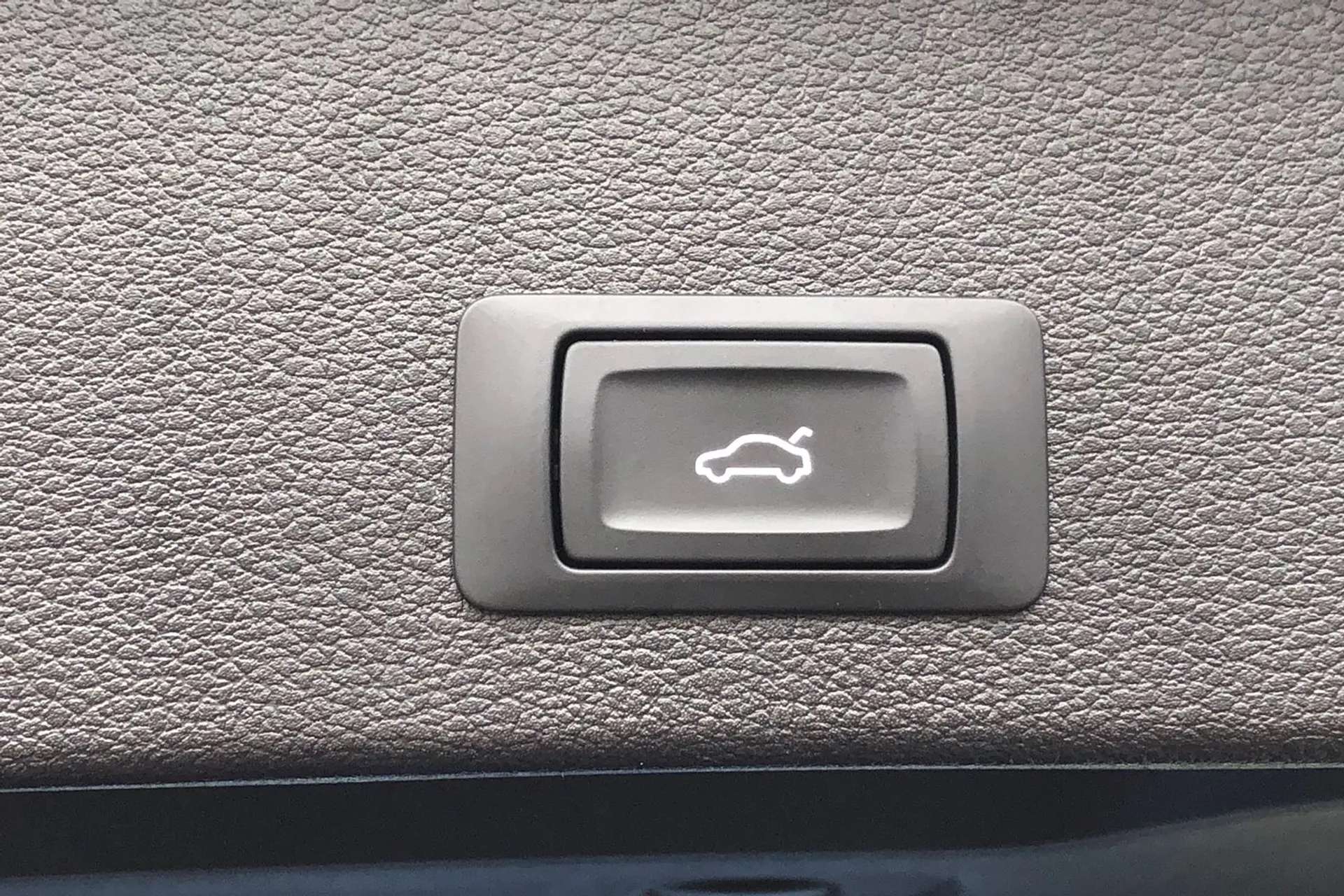 2020 AUDI Q2 2020 AUDI Q2