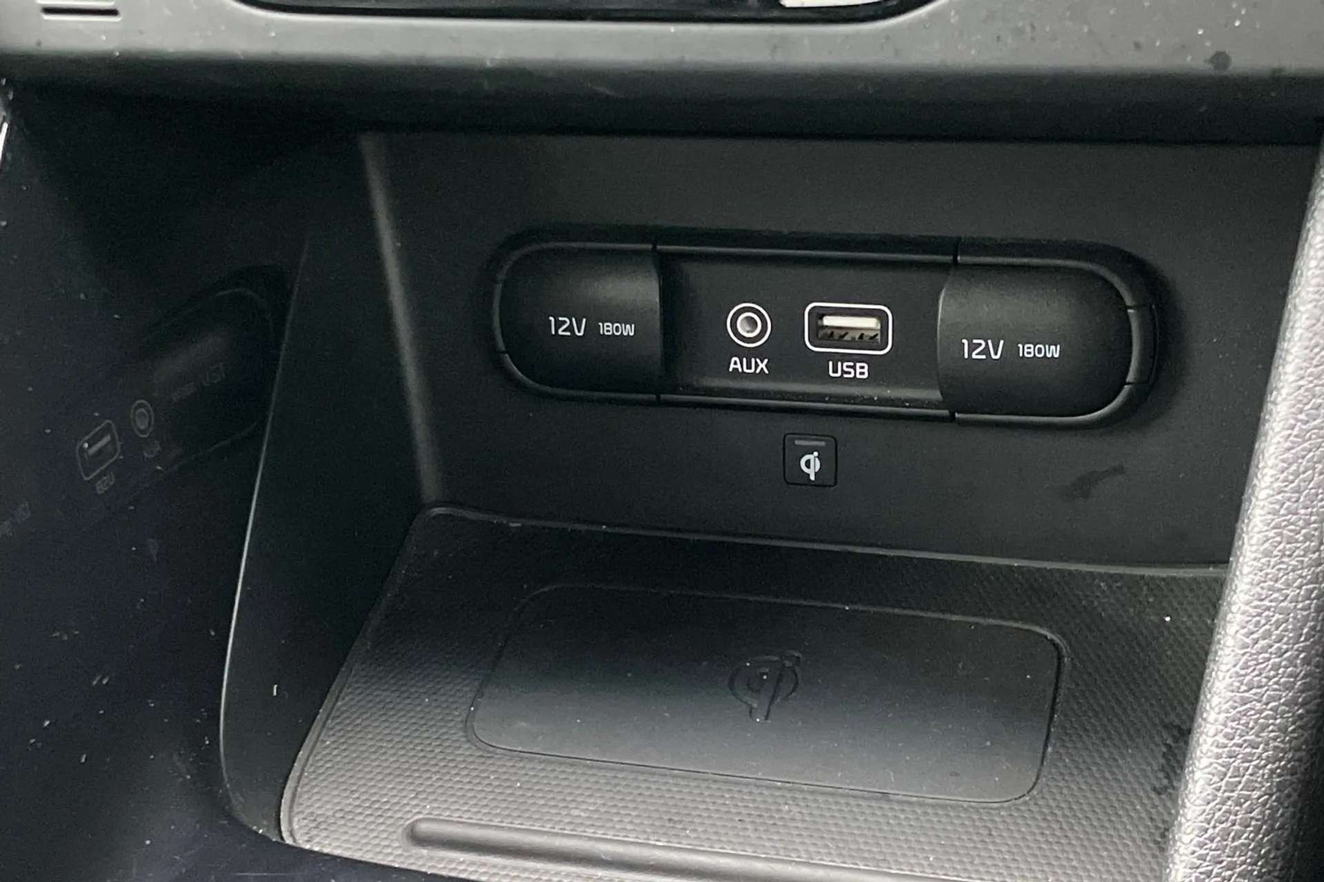 2018 KIA NIRO 2018 KIA NIRO