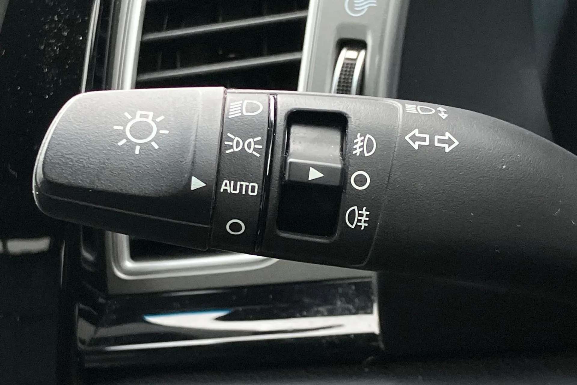 2018 KIA NIRO 2018 KIA NIRO