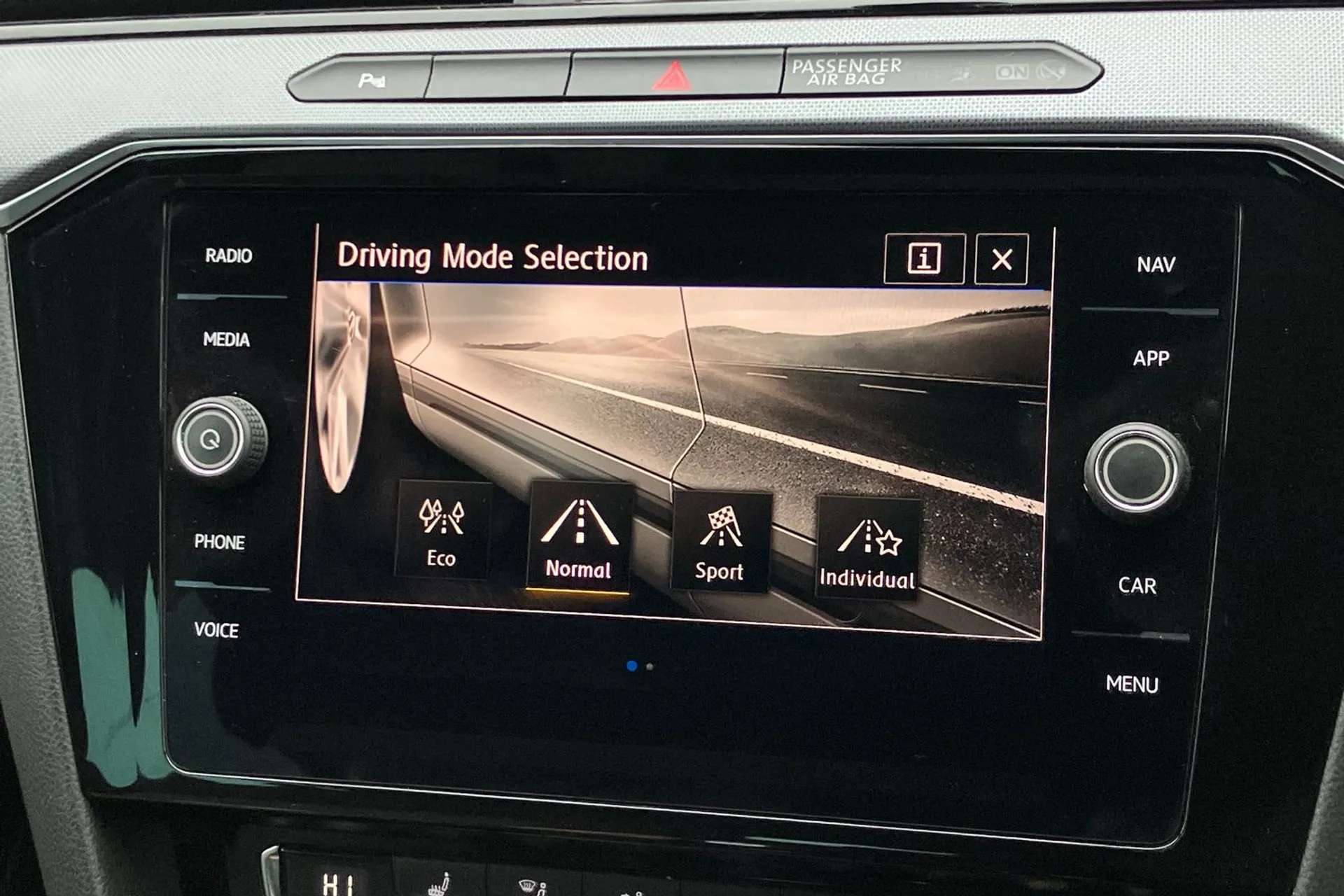 2018 VOLKSWAGEN PASSAT 2018 VOLKSWAGEN PASSAT