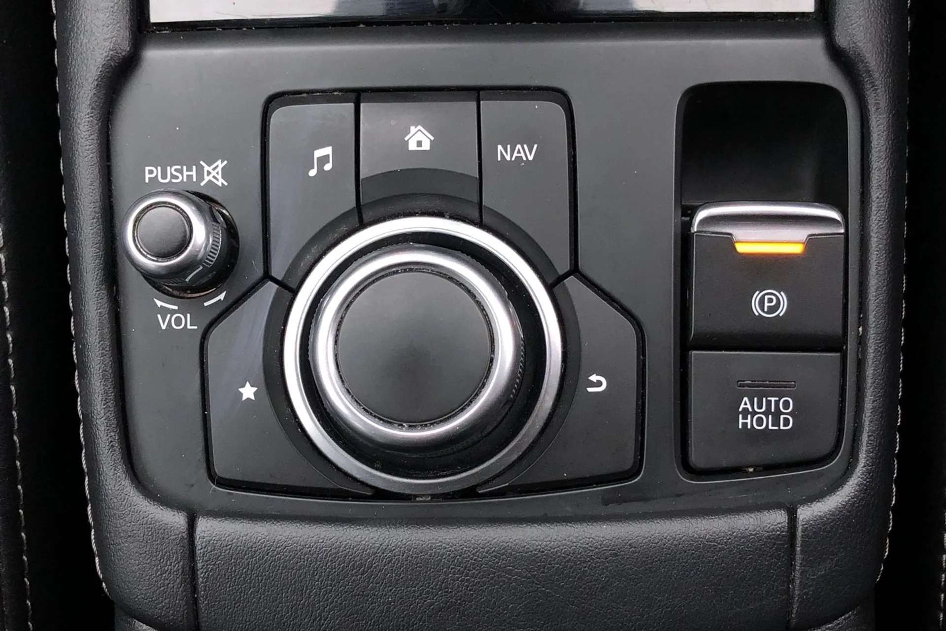 2018 MAZDA CX-3 2018 MAZDA CX-3