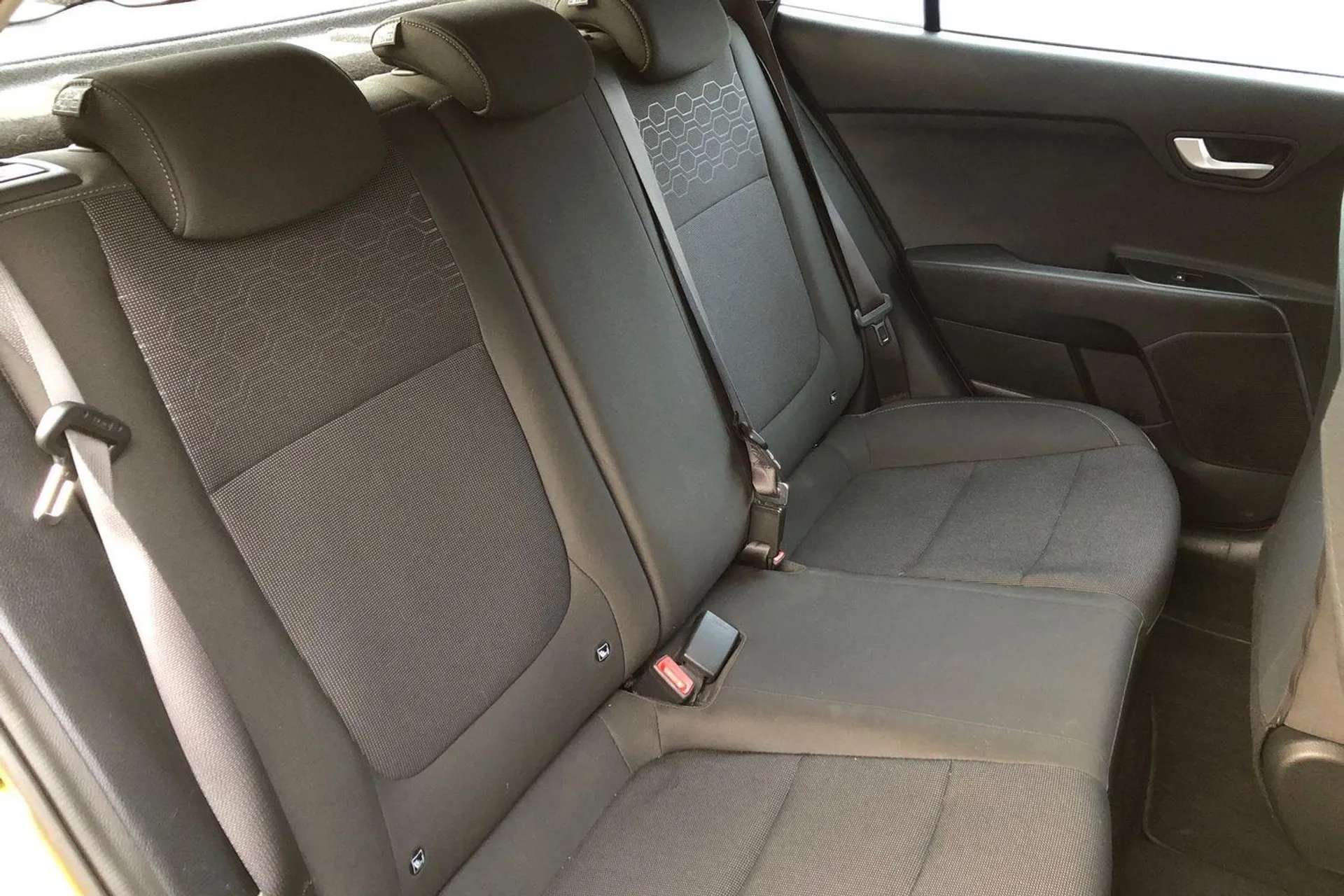 2021 KIA RIO 2021 KIA RIO