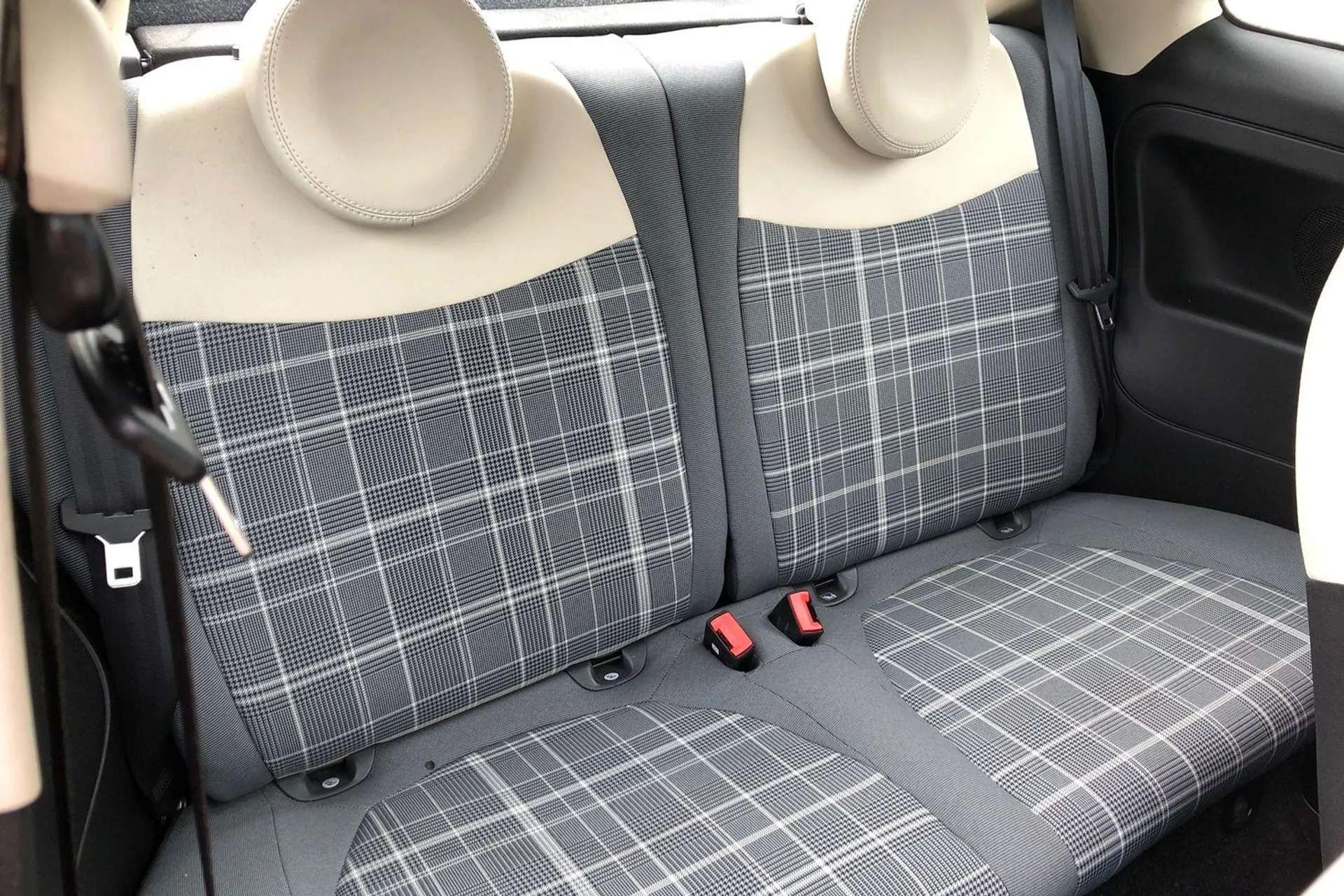 2019 FIAT 500 2019 FIAT 500