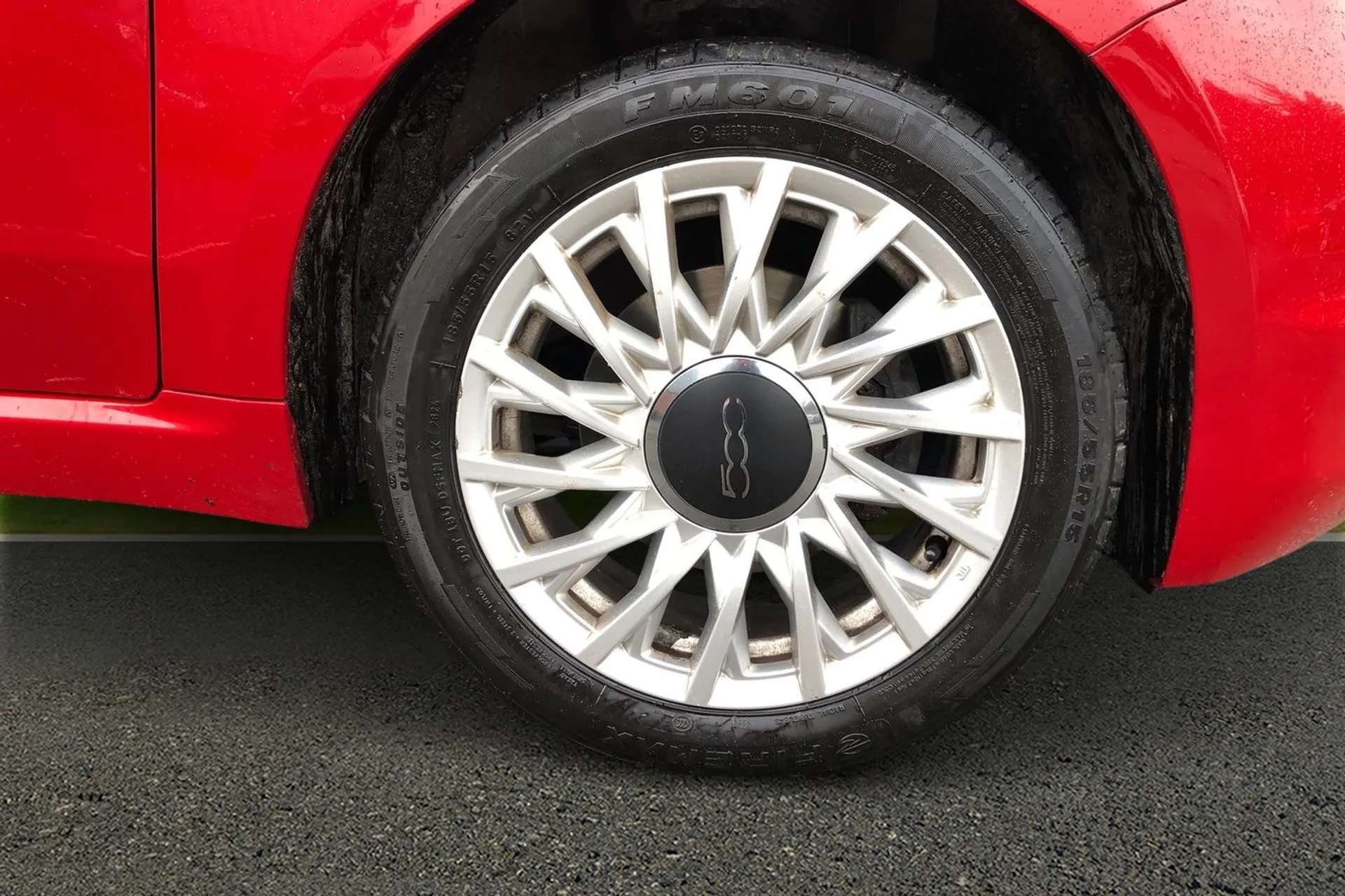 2019 FIAT 500 2019 FIAT 500