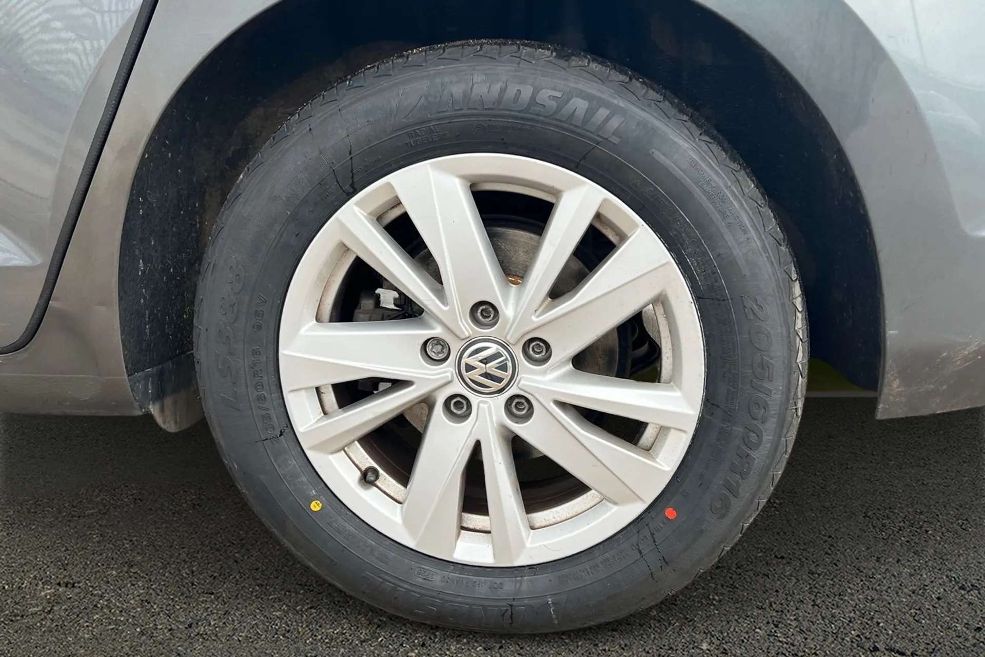 2020 VOLKSWAGEN TOURAN 2020 VOLKSWAGEN TOURAN