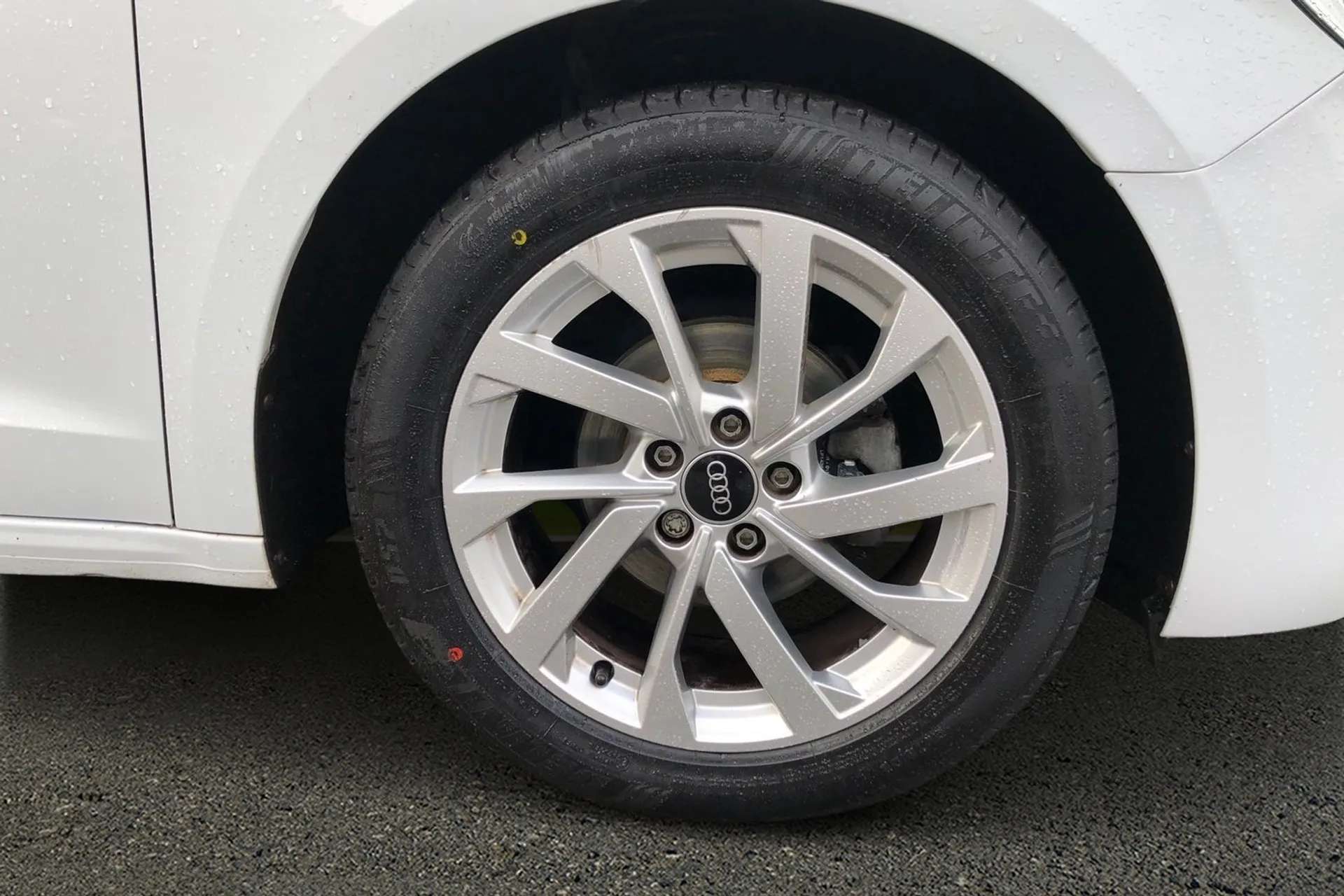 2021 AUDI A1 2021 AUDI A1