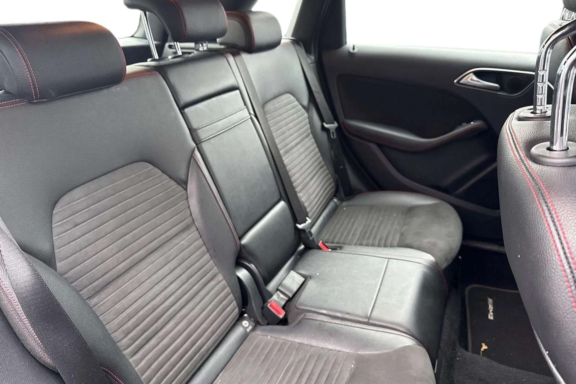 2018 MERCEDES-BENZ B CLASS 2018 MERCEDES-BENZ B CLASS