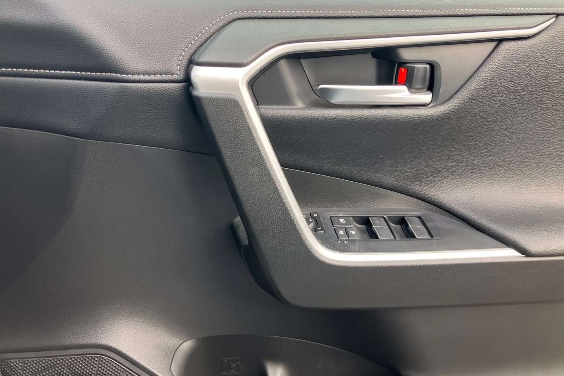 2020 TOYOTA RAV4 2020 TOYOTA RAV4