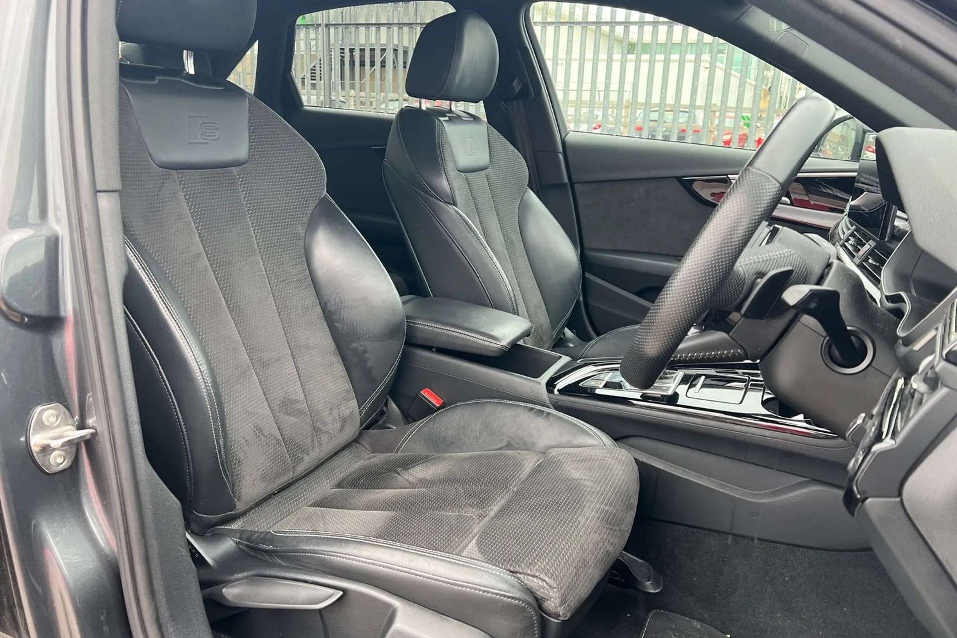 2020 AUDI A4 2020 AUDI A4