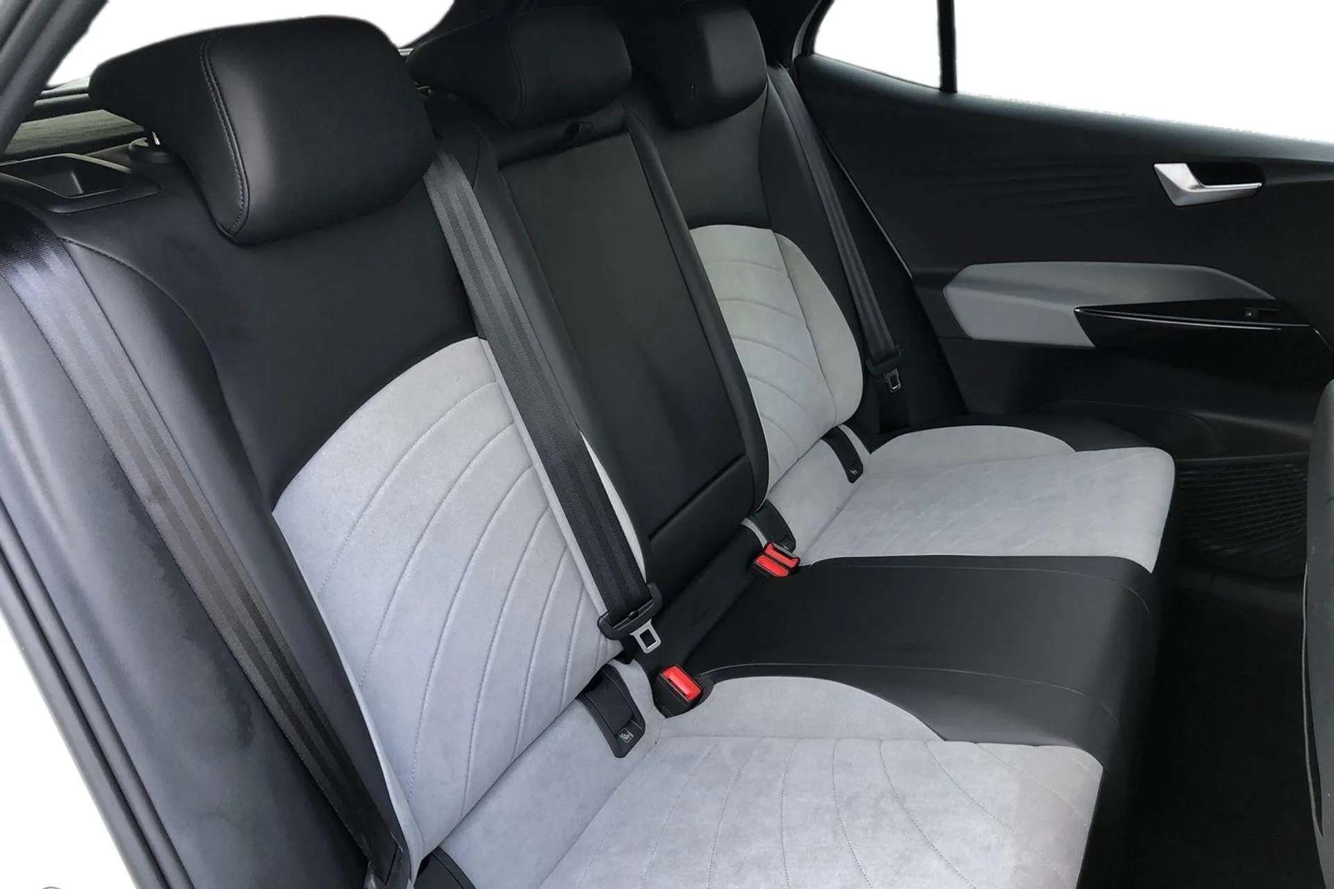 2023 VOLKSWAGEN ID.3 2023 VOLKSWAGEN ID.3