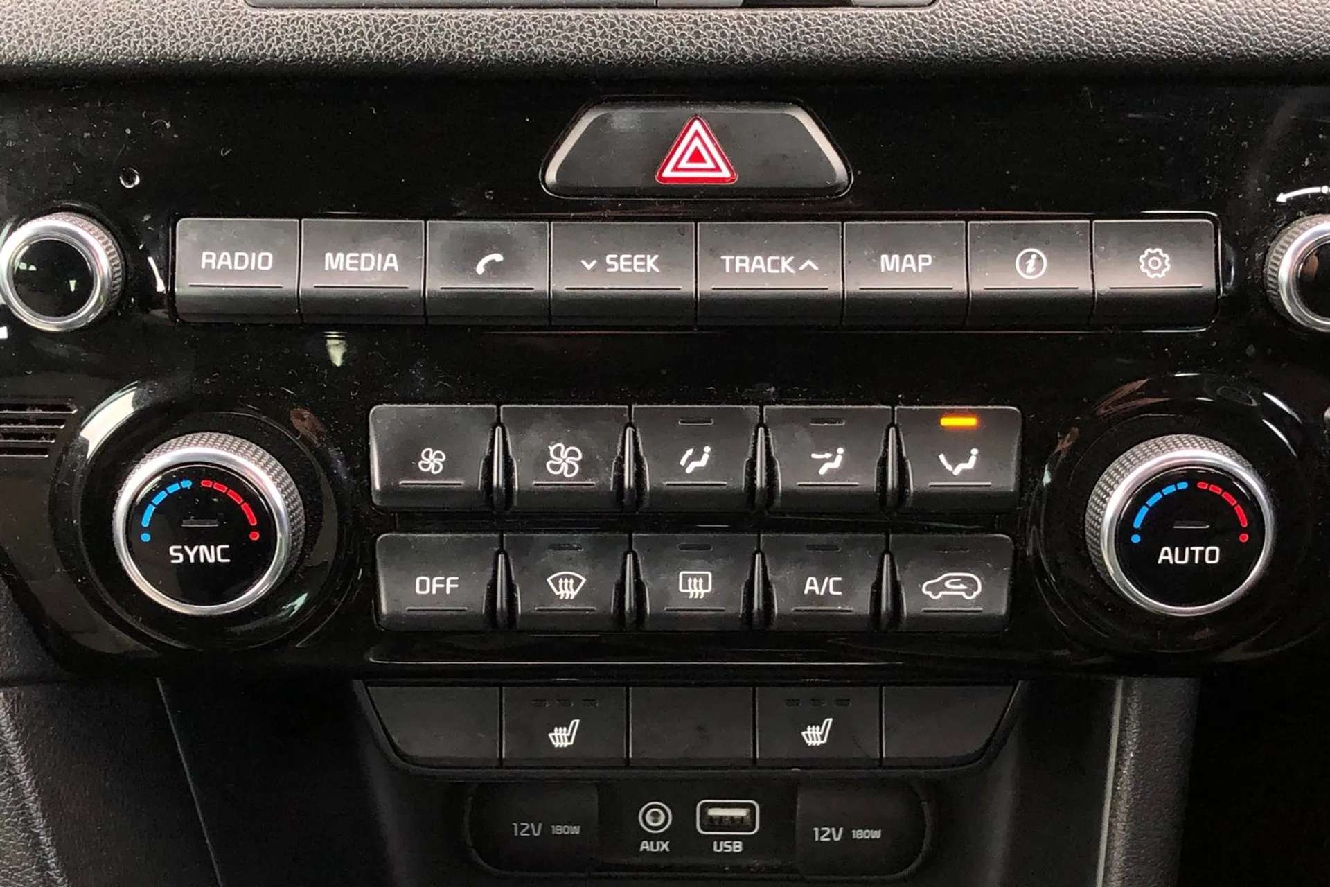 2017 KIA SPORTAGE 2017 KIA SPORTAGE