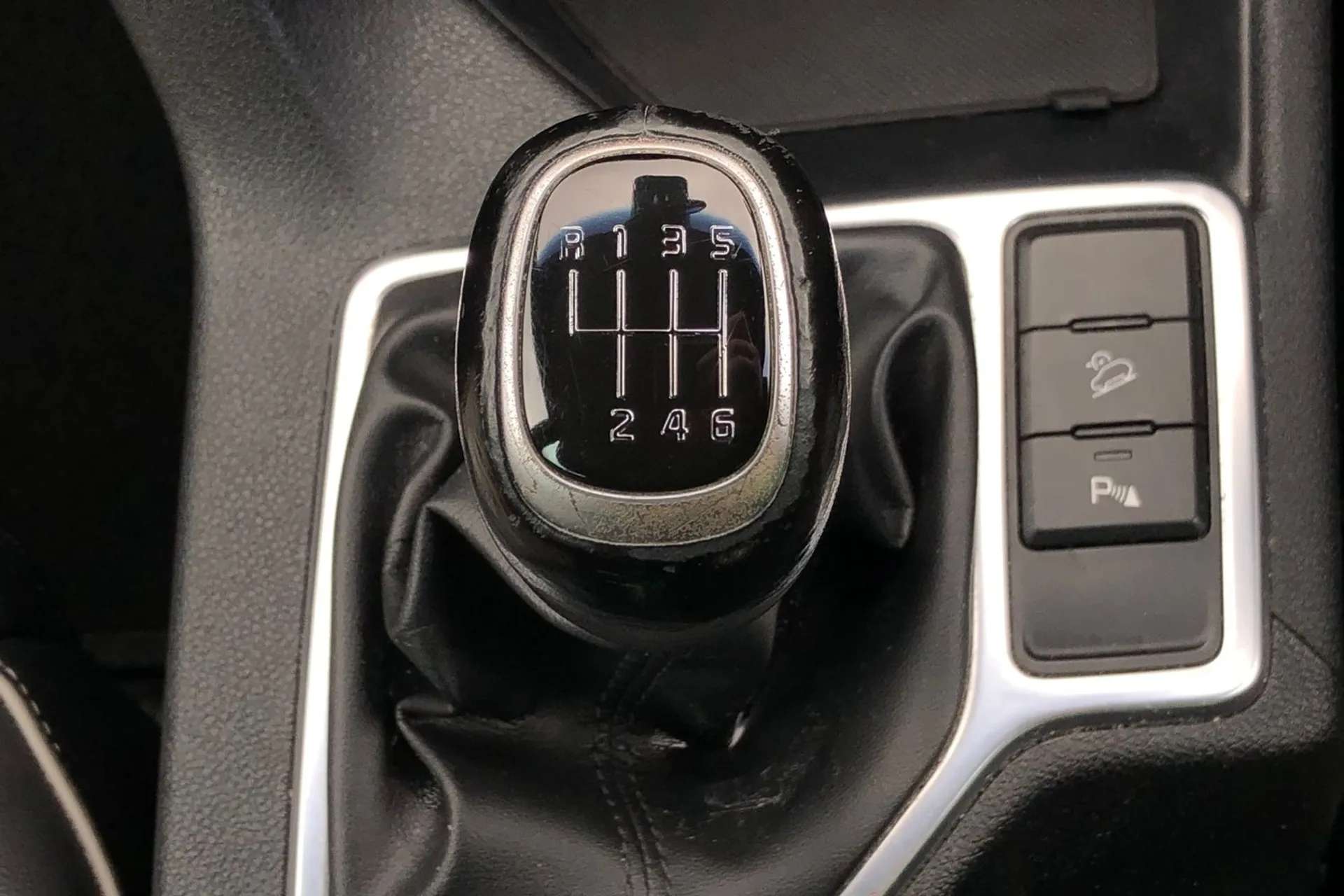 2017 KIA SPORTAGE 2017 KIA SPORTAGE