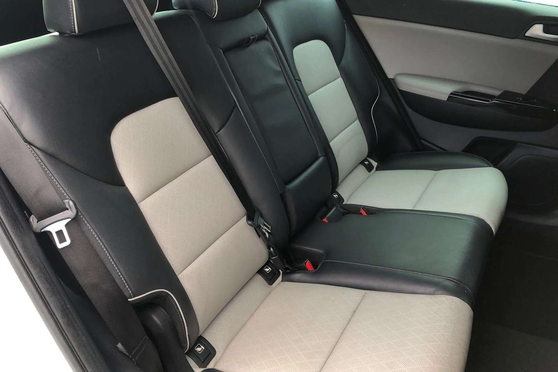 2017 KIA SPORTAGE 2017 KIA SPORTAGE