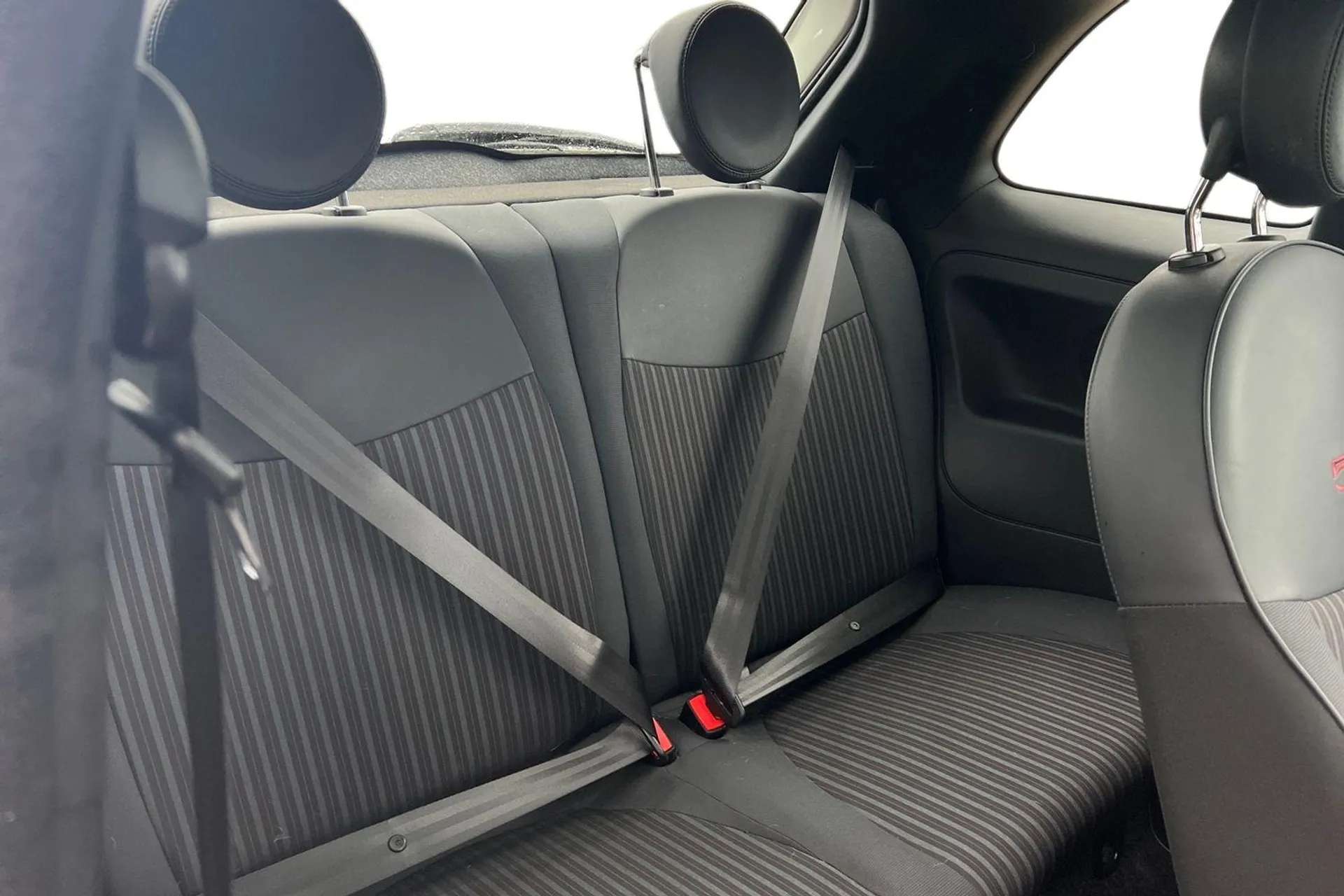 2019 FIAT 500 2019 FIAT 500