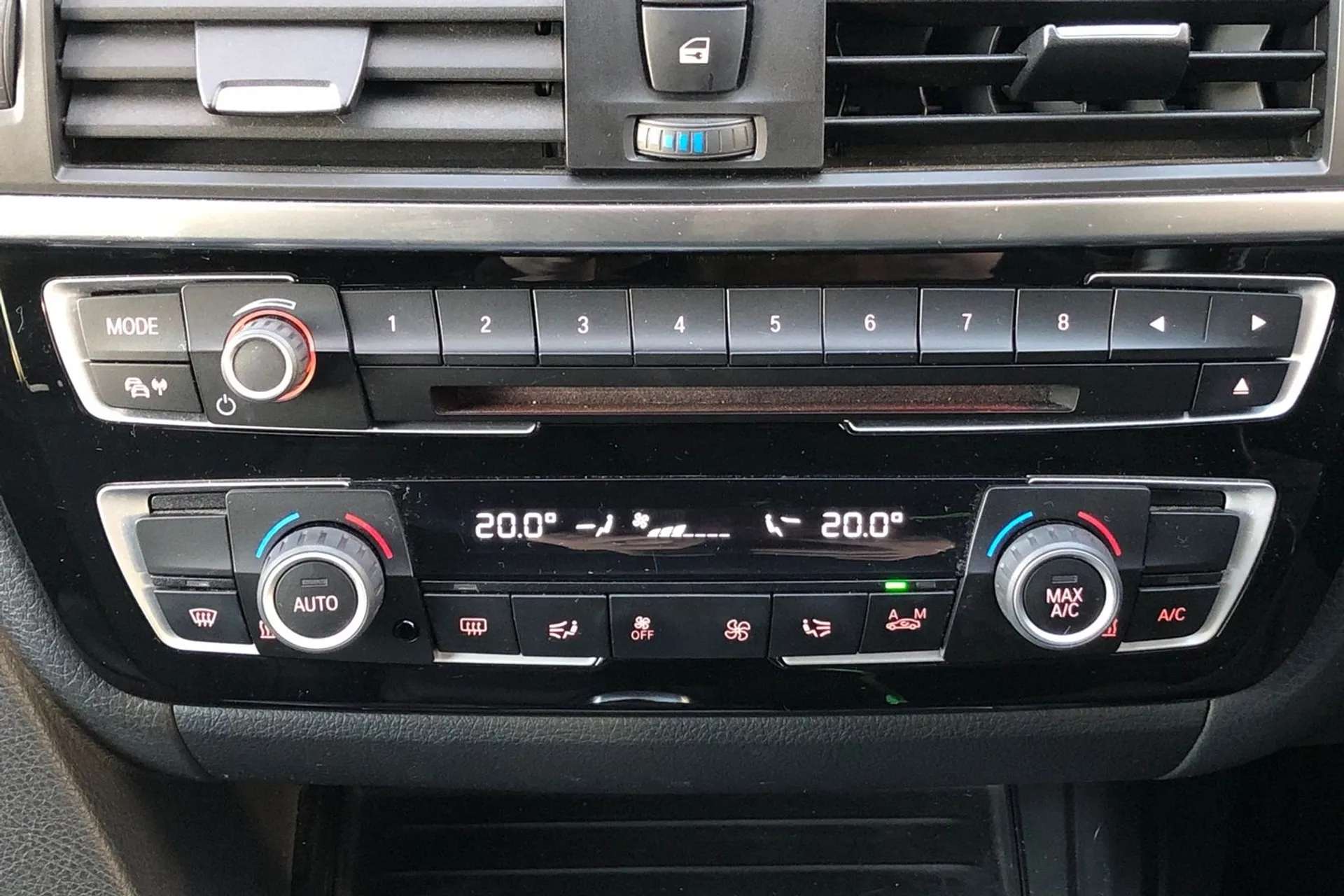 2018 BMW 3 SERIES 2018 BMW 3 SERIES