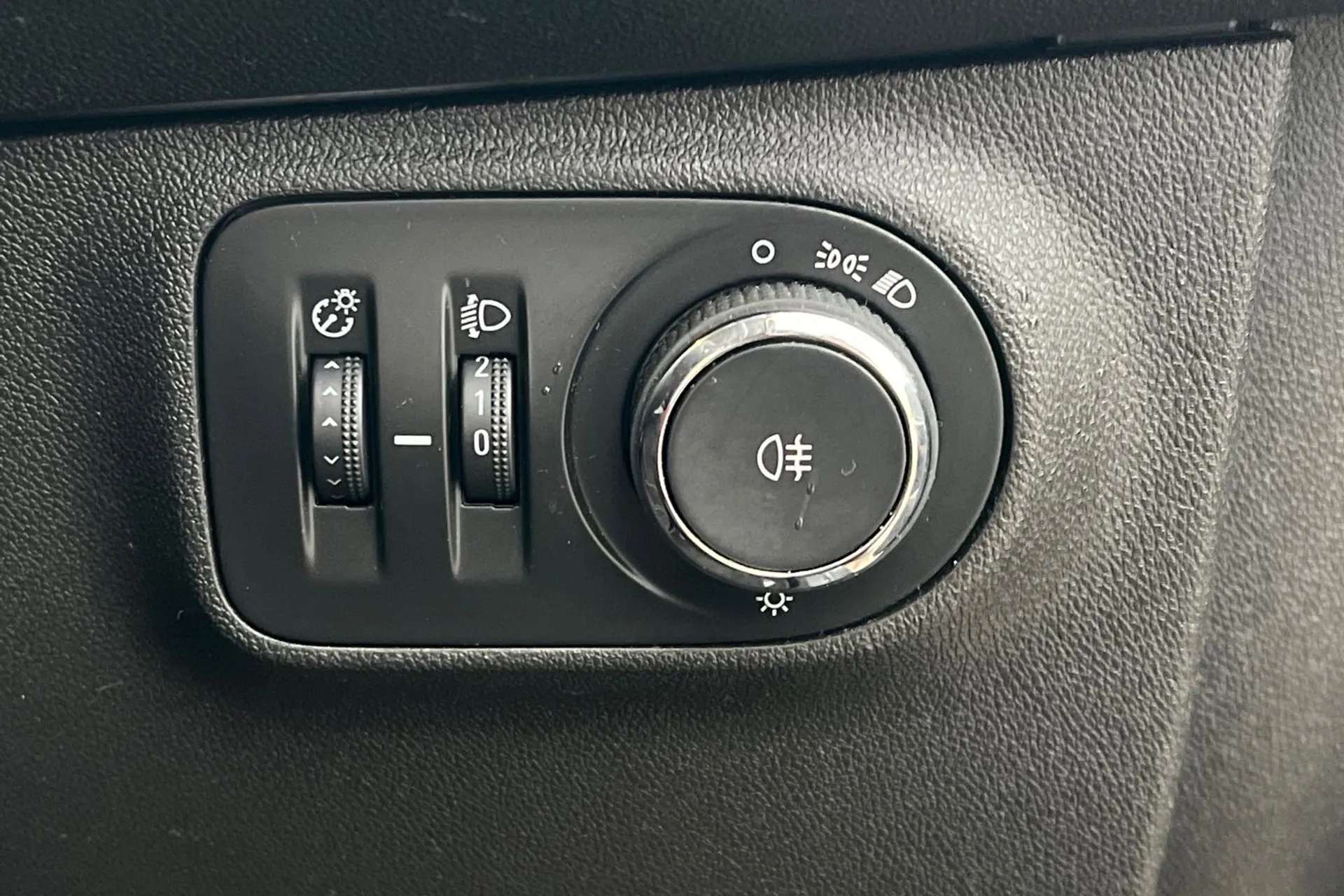 2018 VAUXHALL CORSA 2018 VAUXHALL CORSA