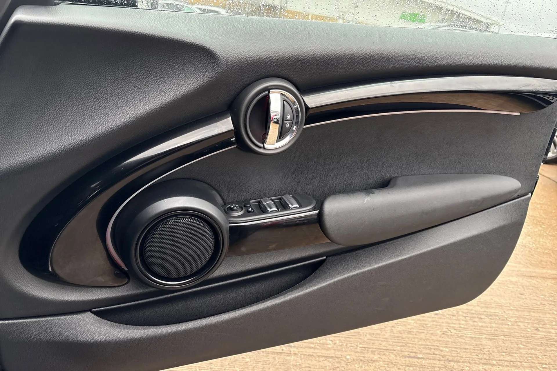 2022 MINI CONVERTIBLE 2022 MINI CONVERTIBLE