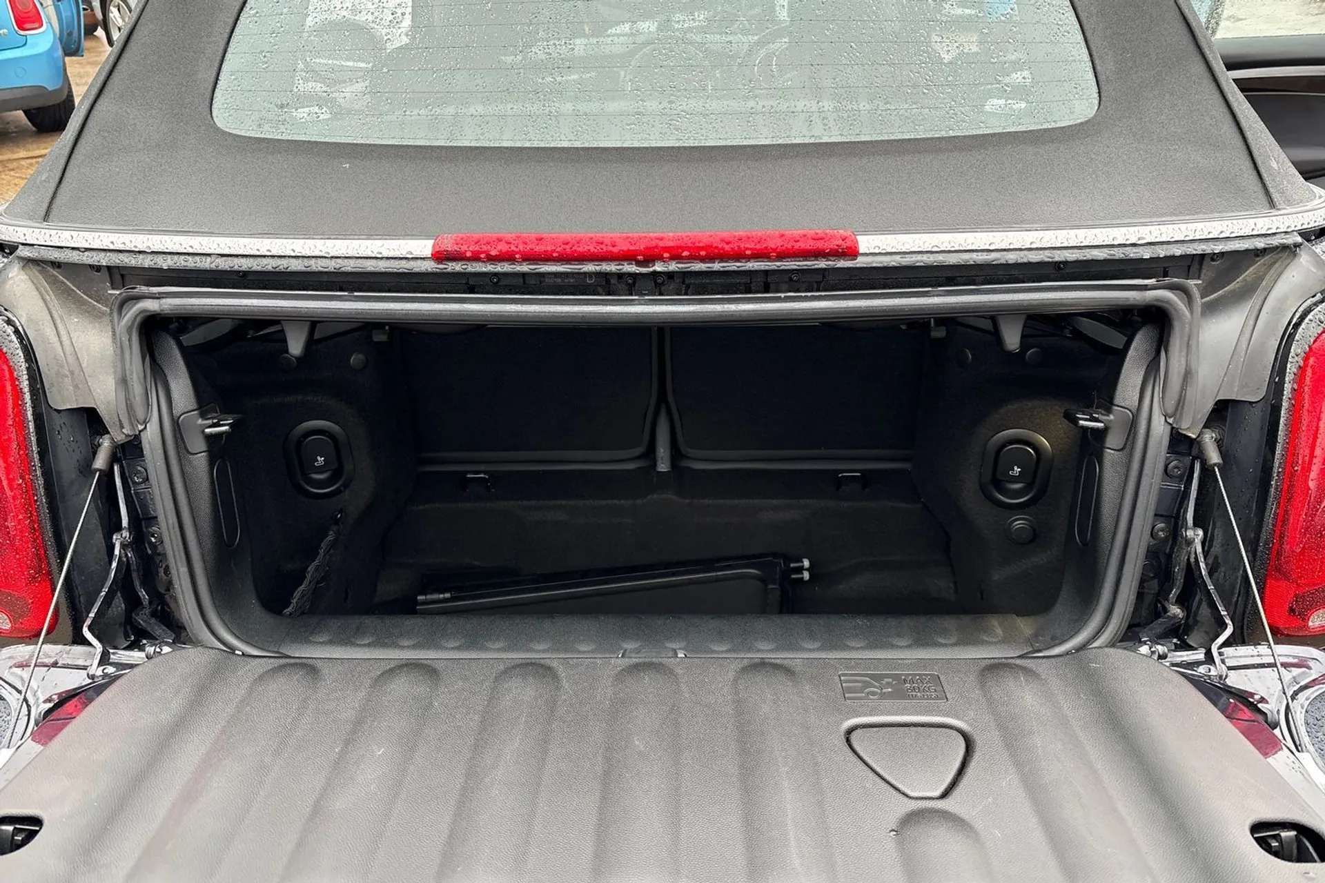 2022 MINI CONVERTIBLE 2022 MINI CONVERTIBLE