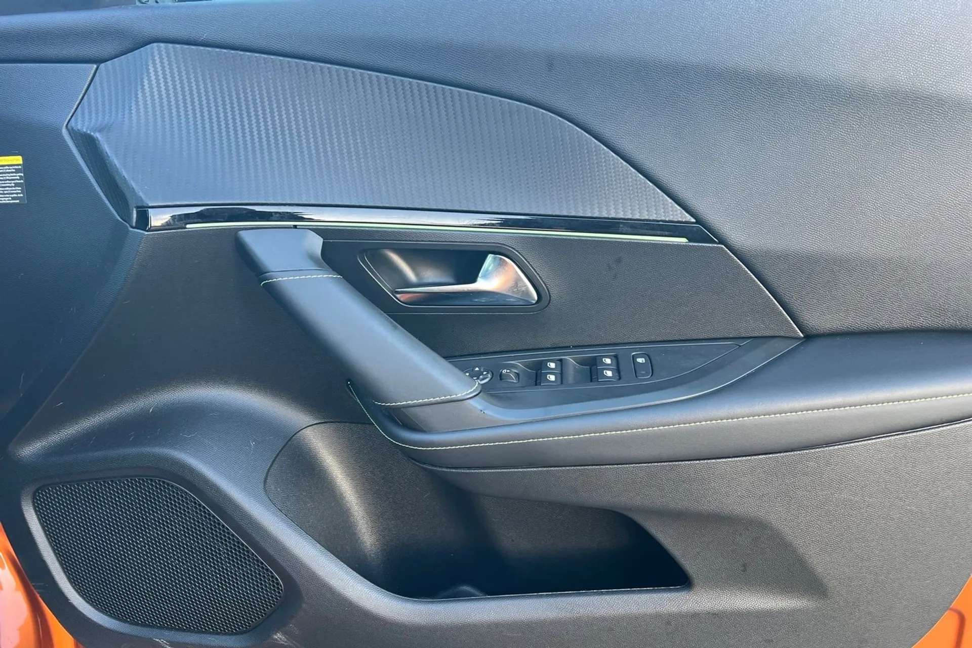 2021 PEUGEOT 2008 2021 PEUGEOT 2008