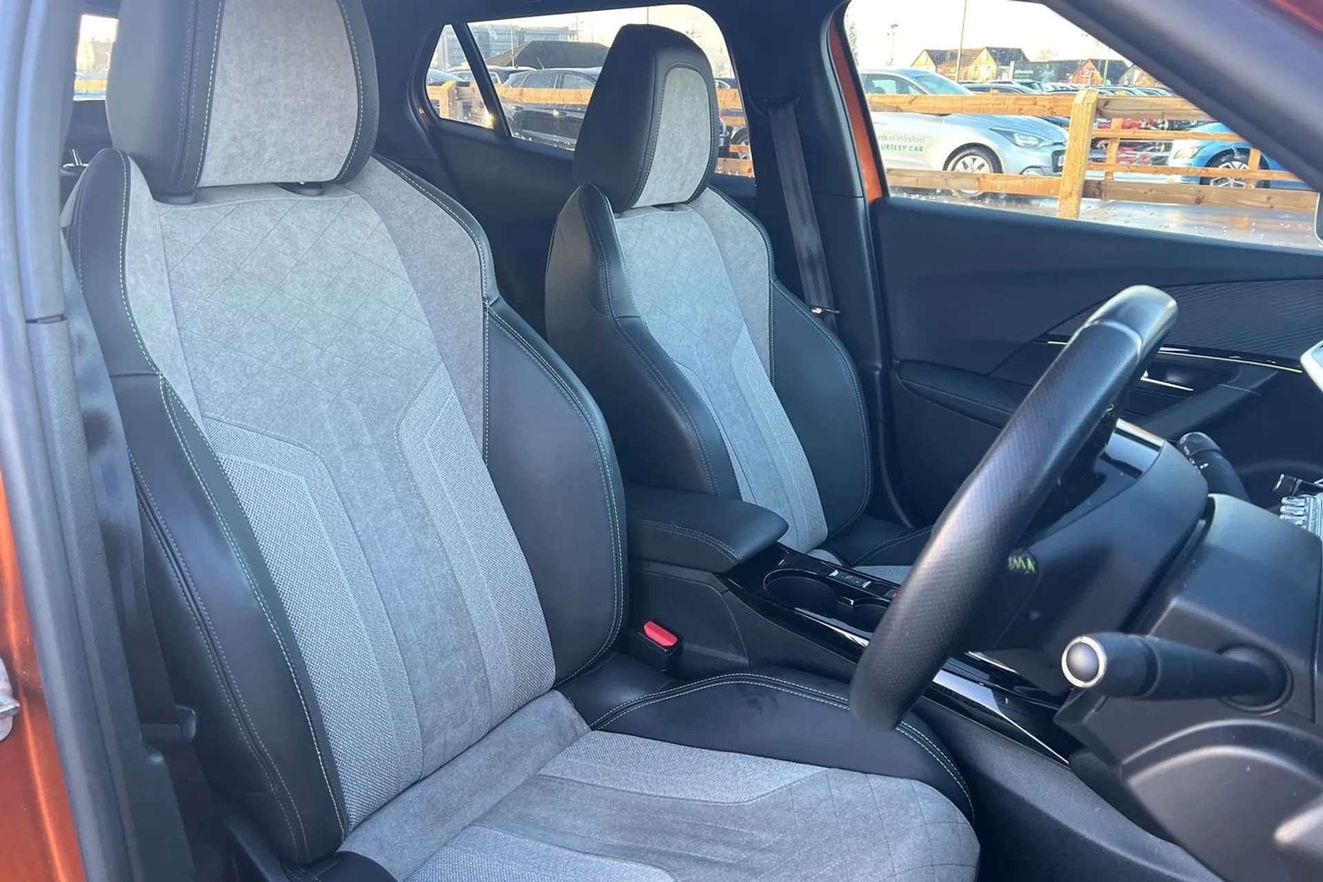 2021 PEUGEOT 2008 2021 PEUGEOT 2008