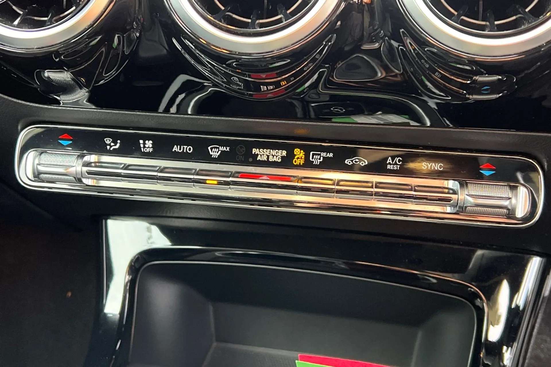 2018 MERCEDES-BENZ A CLASS 2018 MERCEDES-BENZ A CLASS