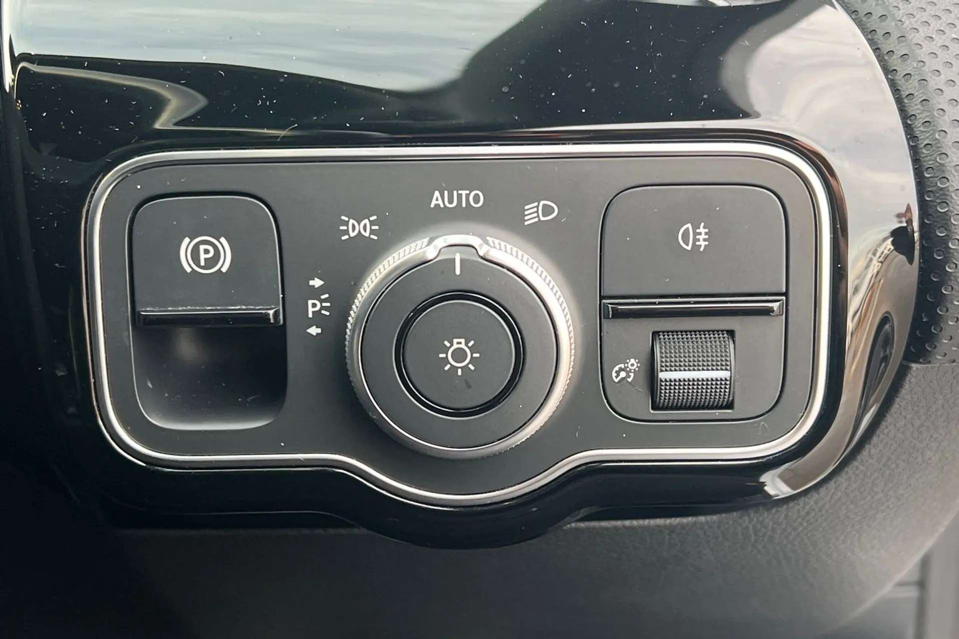 2018 MERCEDES-BENZ A CLASS 2018 MERCEDES-BENZ A CLASS