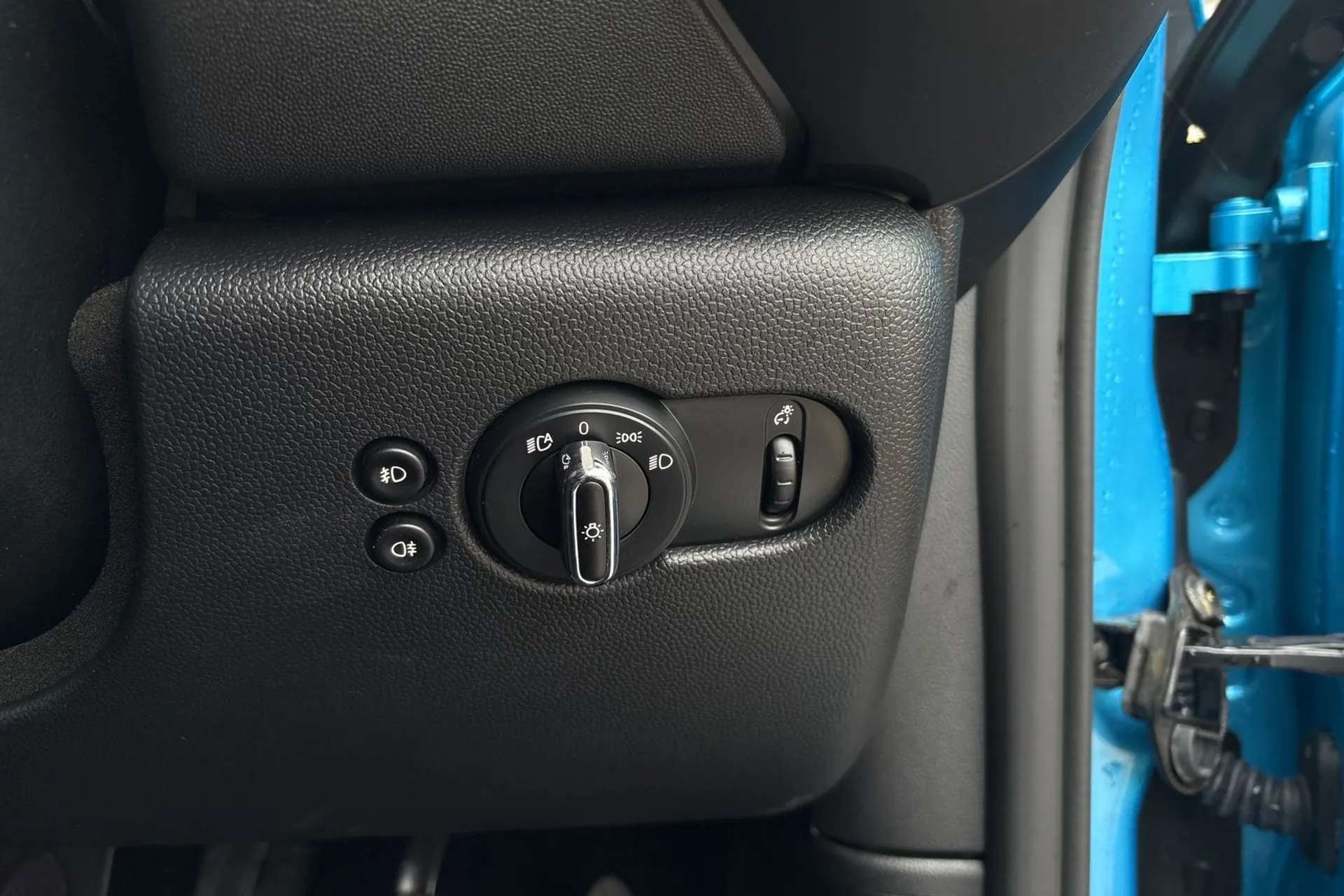 2017 MINI CONVERTIBLE 2017 MINI CONVERTIBLE