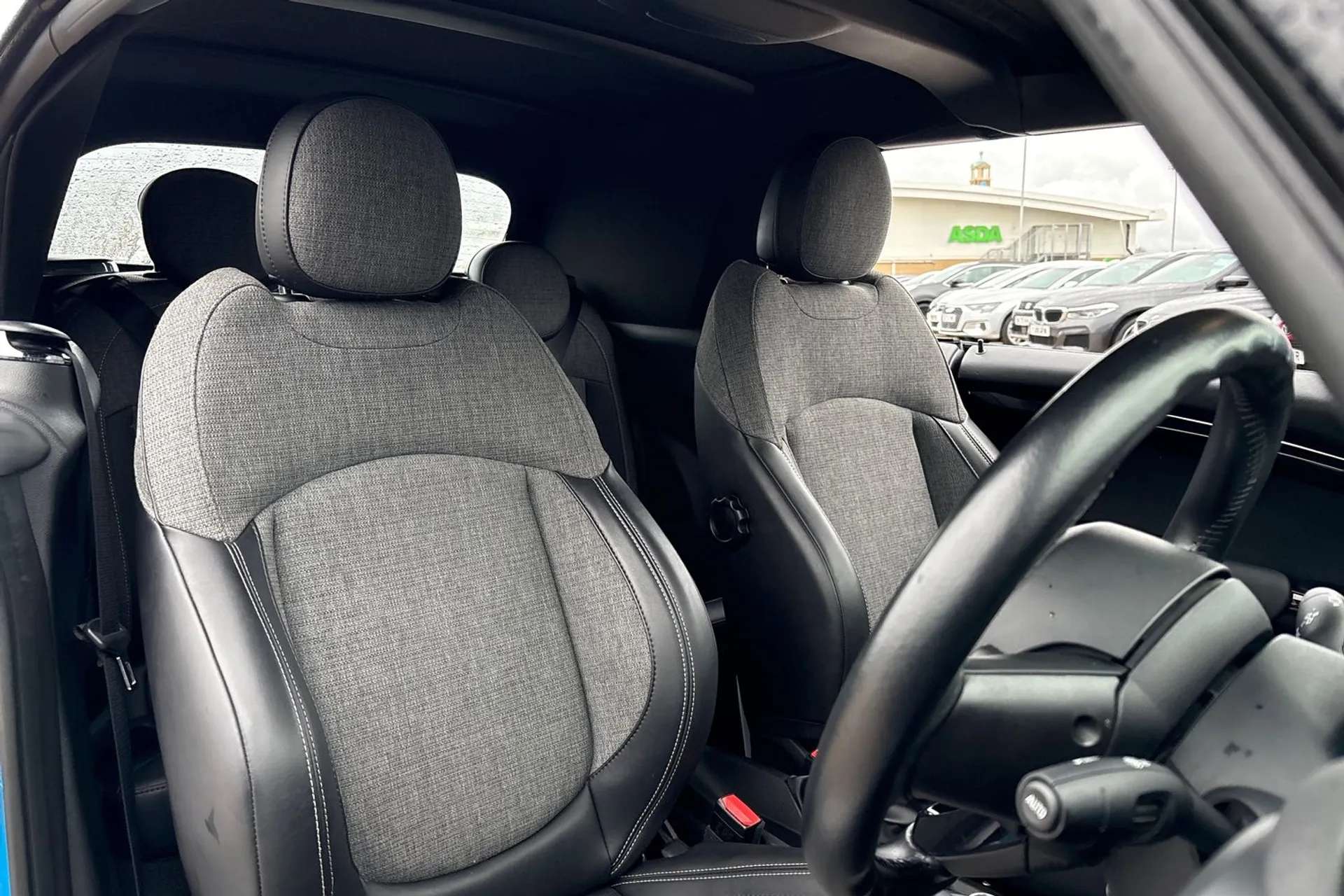 2017 MINI CONVERTIBLE 2017 MINI CONVERTIBLE