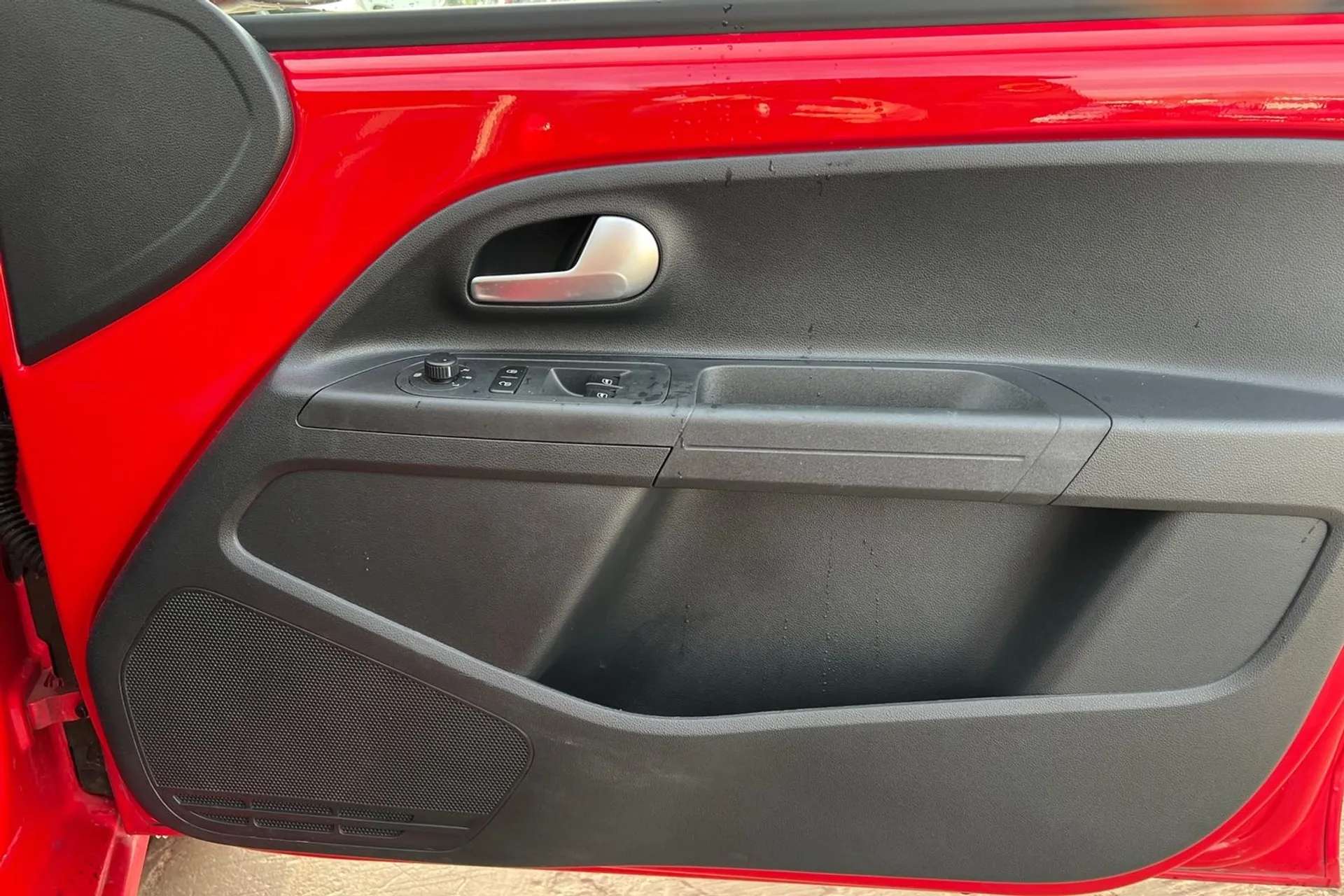 2018 VOLKSWAGEN UP 2018 VOLKSWAGEN UP