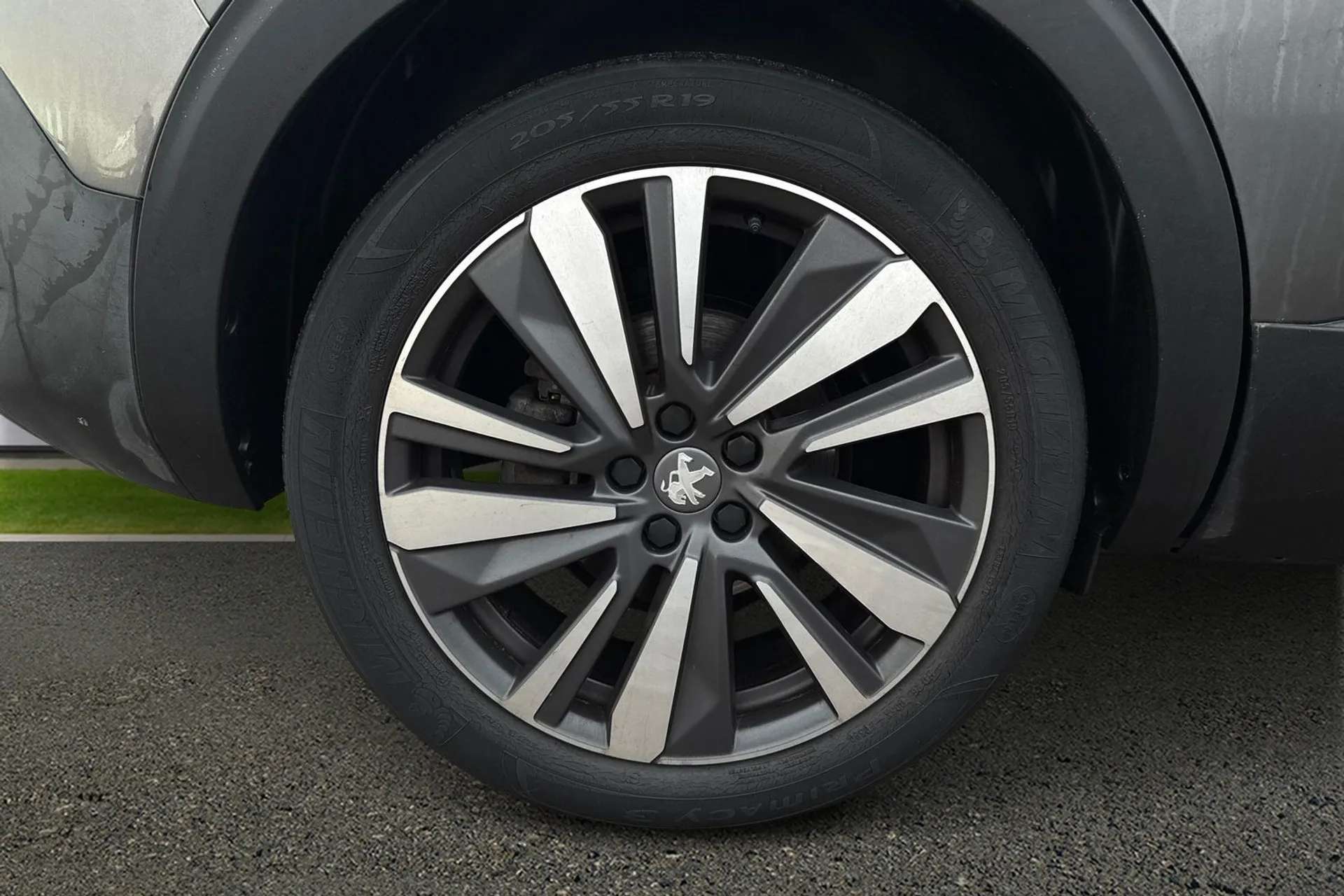 2020 PEUGEOT 5008 2020 PEUGEOT 5008