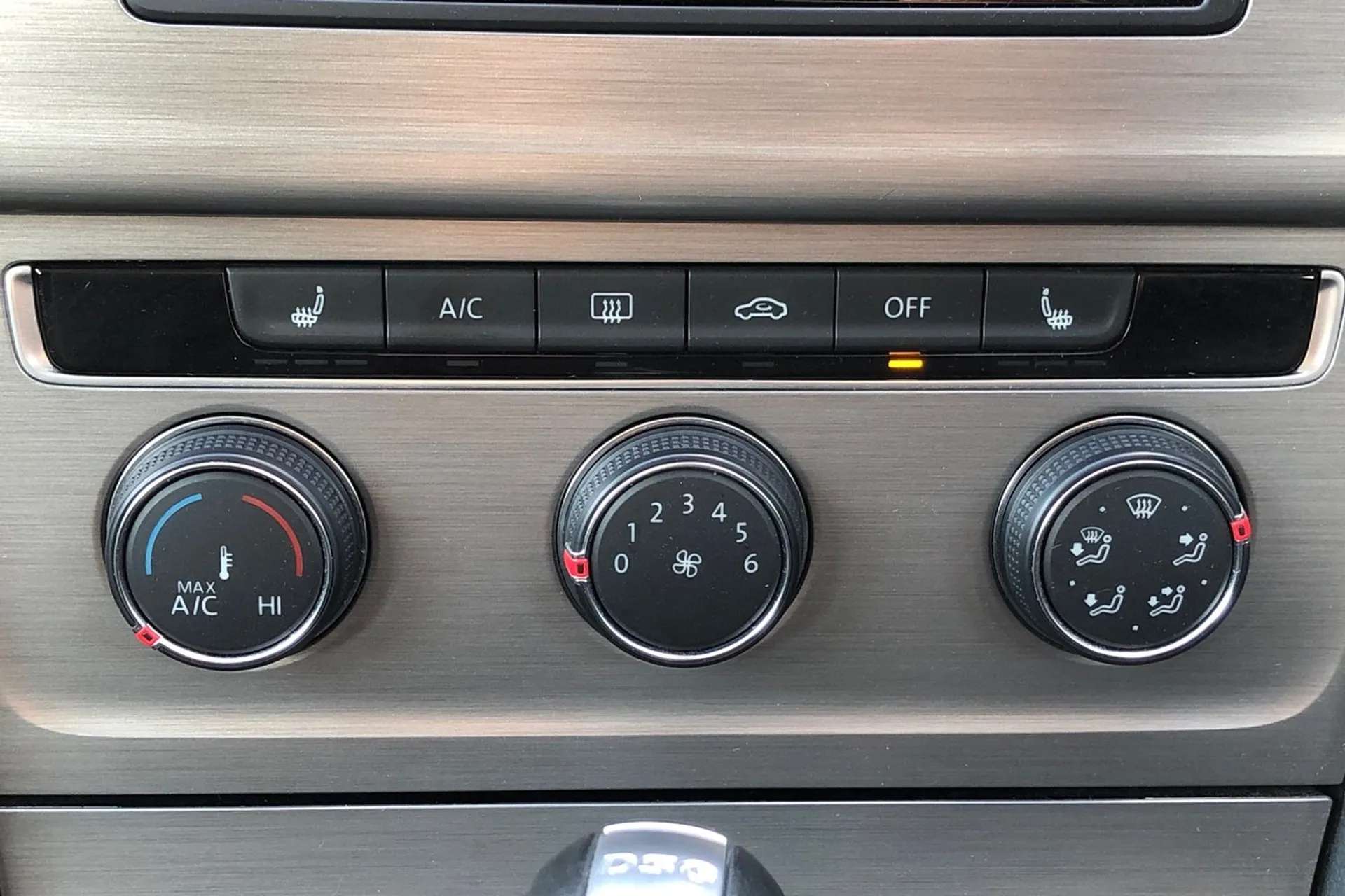 2016 VOLKSWAGEN GOLF 2016 VOLKSWAGEN GOLF