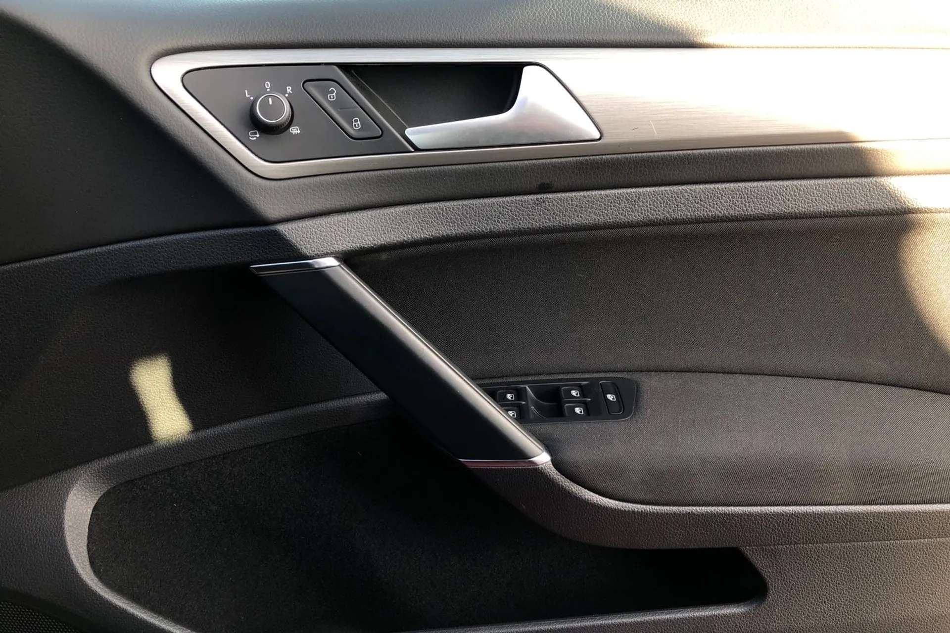 2016 VOLKSWAGEN GOLF 2016 VOLKSWAGEN GOLF