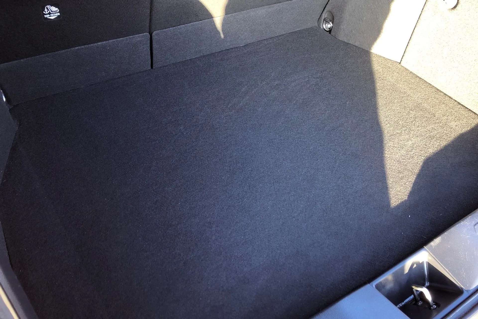 2023 TOYOTA C-HR 2023 TOYOTA C-HR